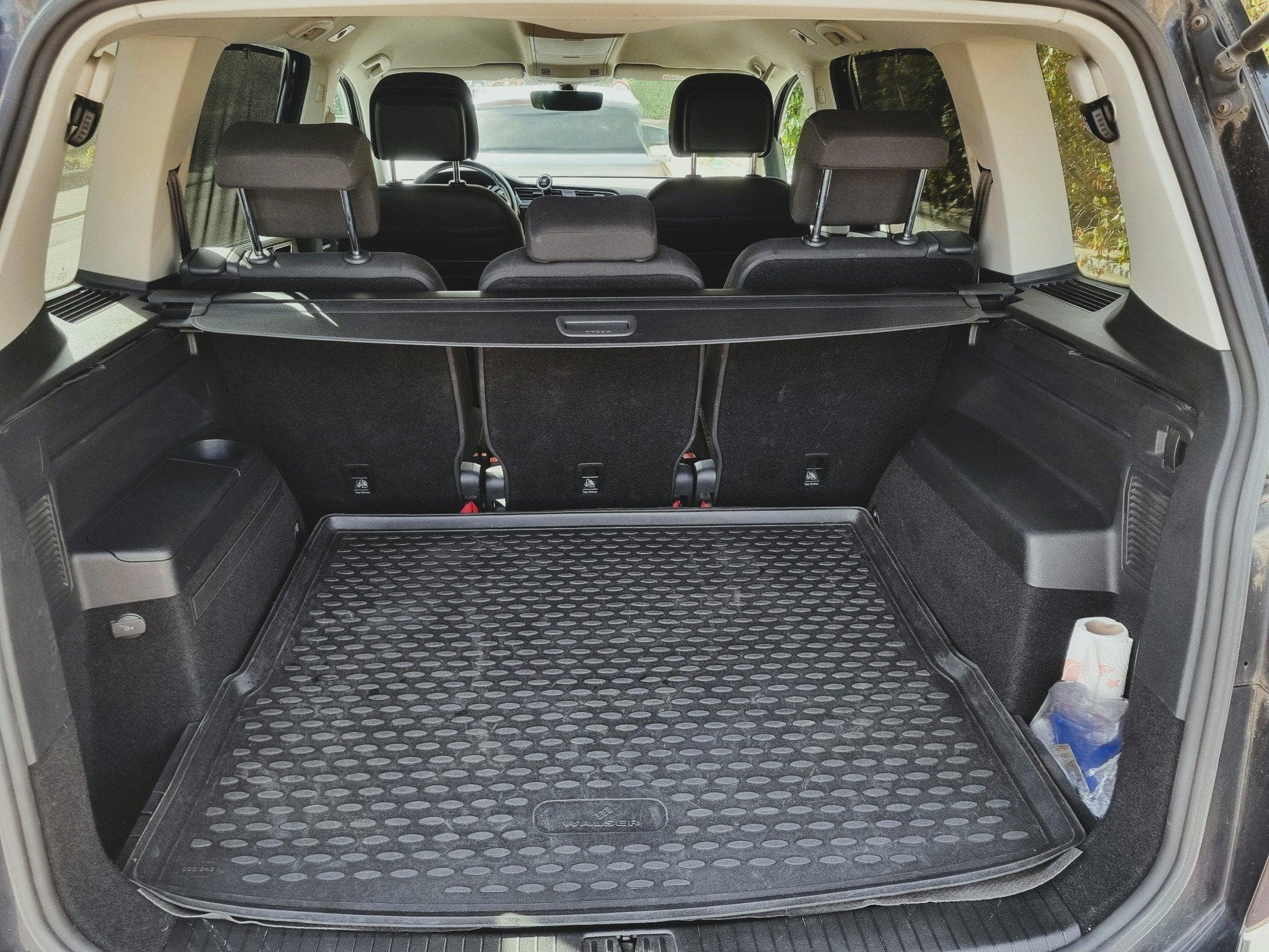 VW Touran Highline 7 places (2016) - Photo 7