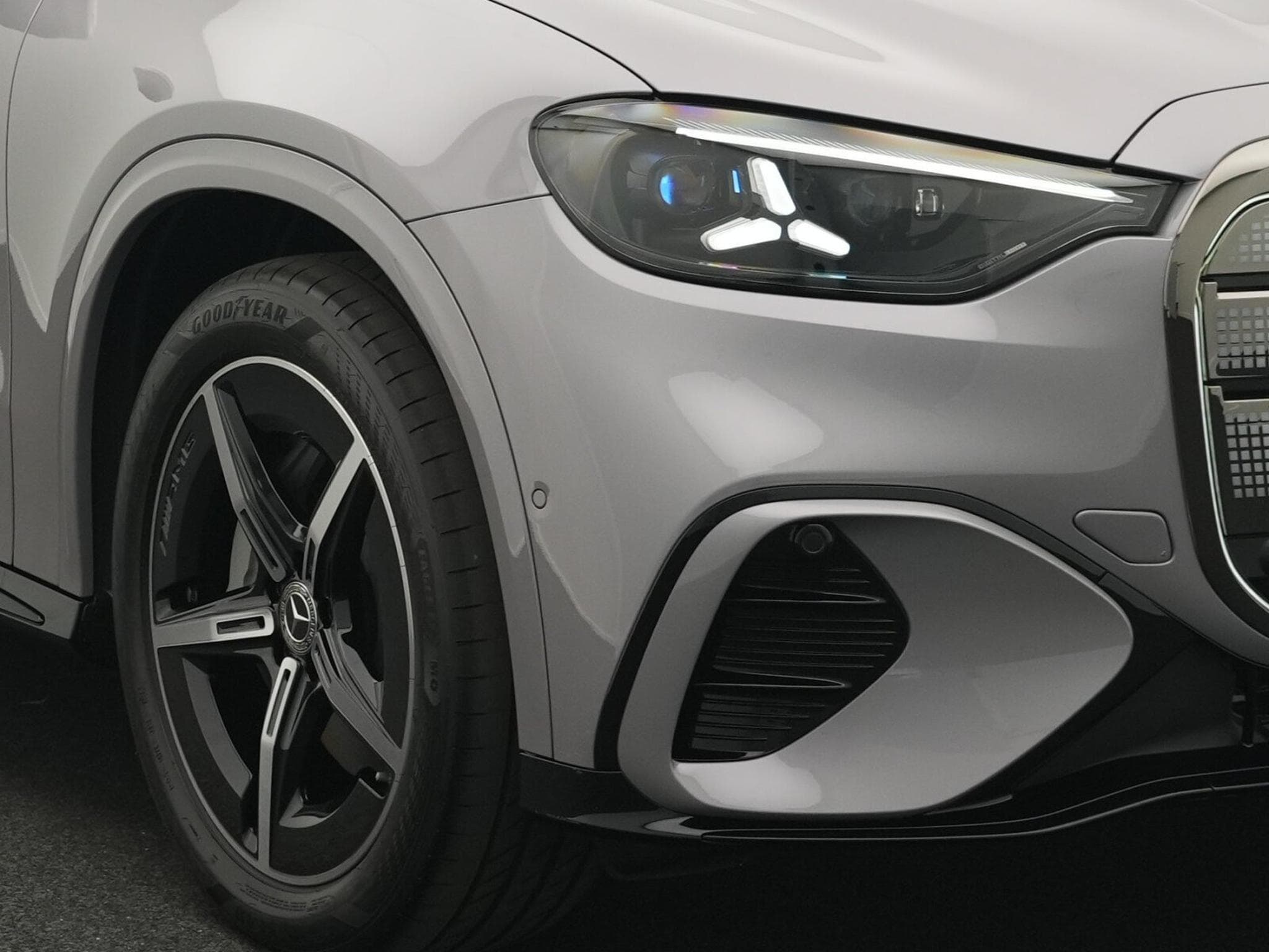 Mercedes GLC 400 4MATIC with EQ Te Digital+Pano+360°+Nigh (2026) - Foto 9