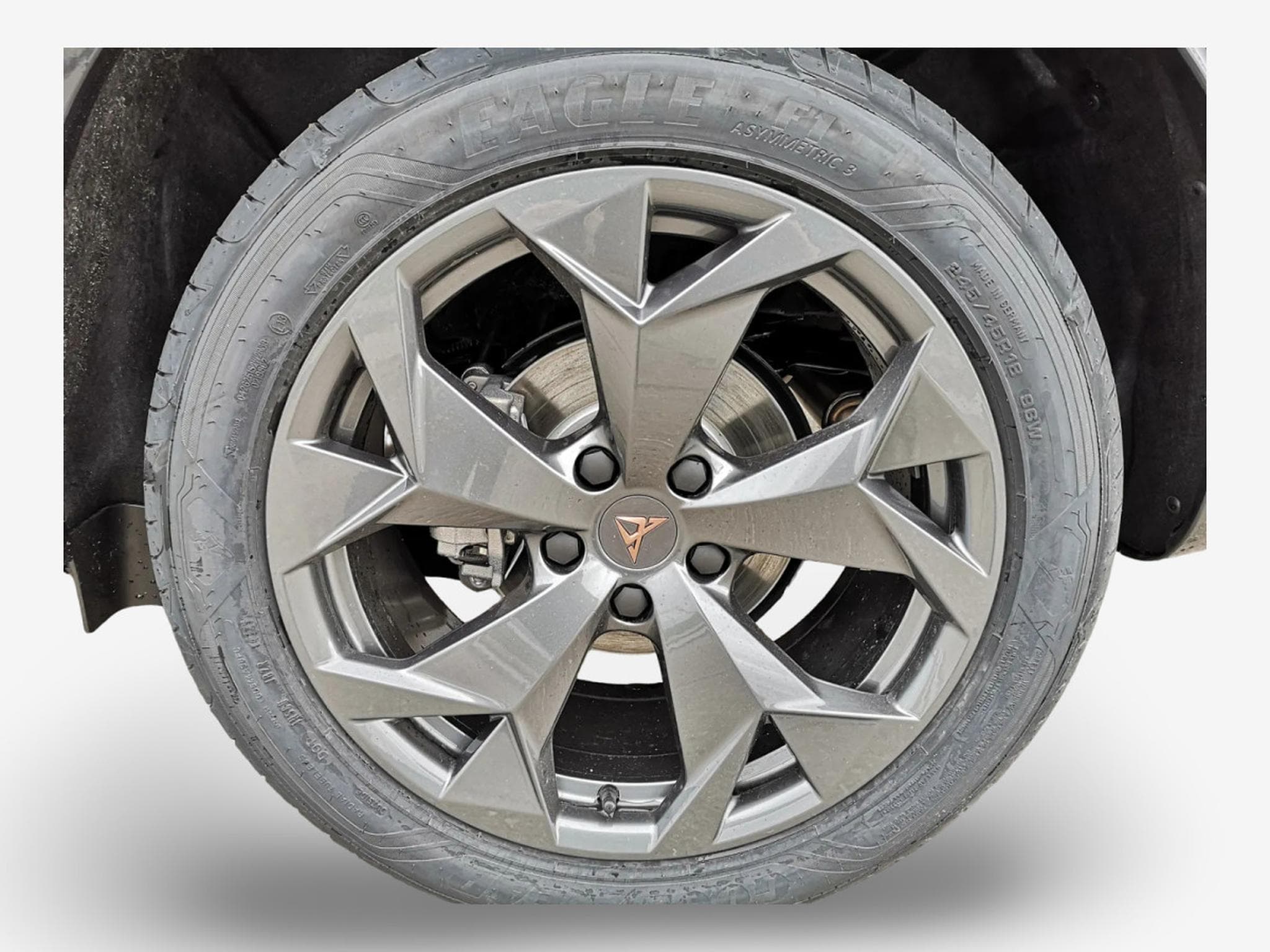 Cupra Formentor 2.0 TSi DSG 204  4x4 (2025) - Photo 3