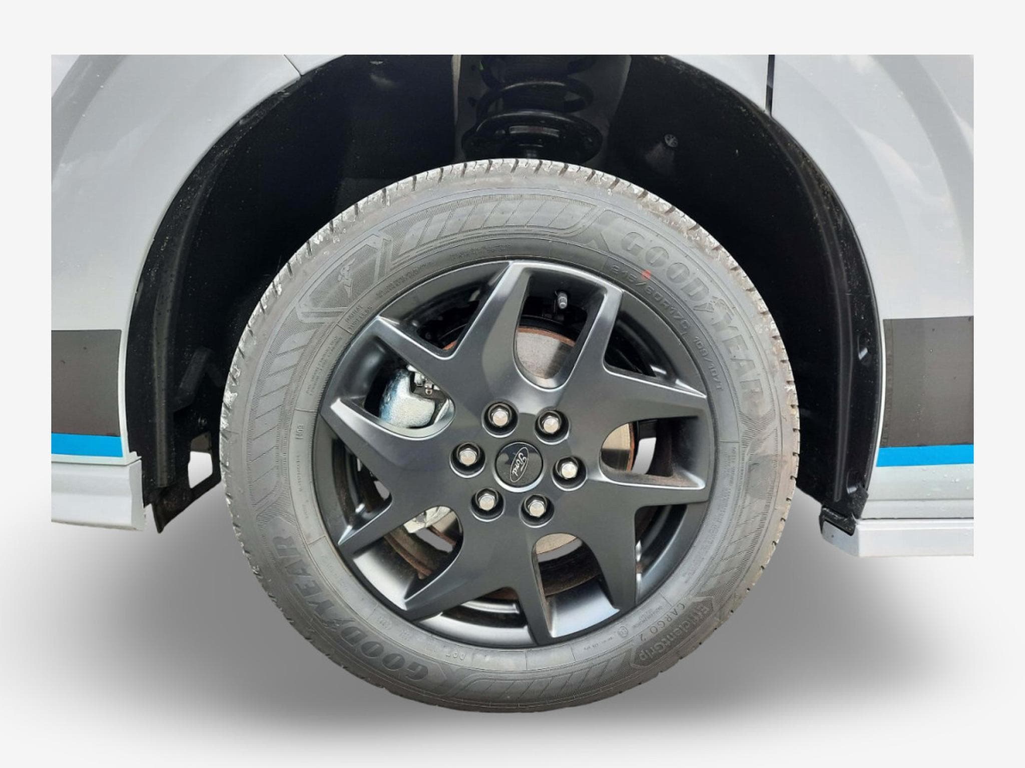 Ford Transit 2.5 Duratec PHEV 232 BVA L2H1 Sport (2026) - Photo 9