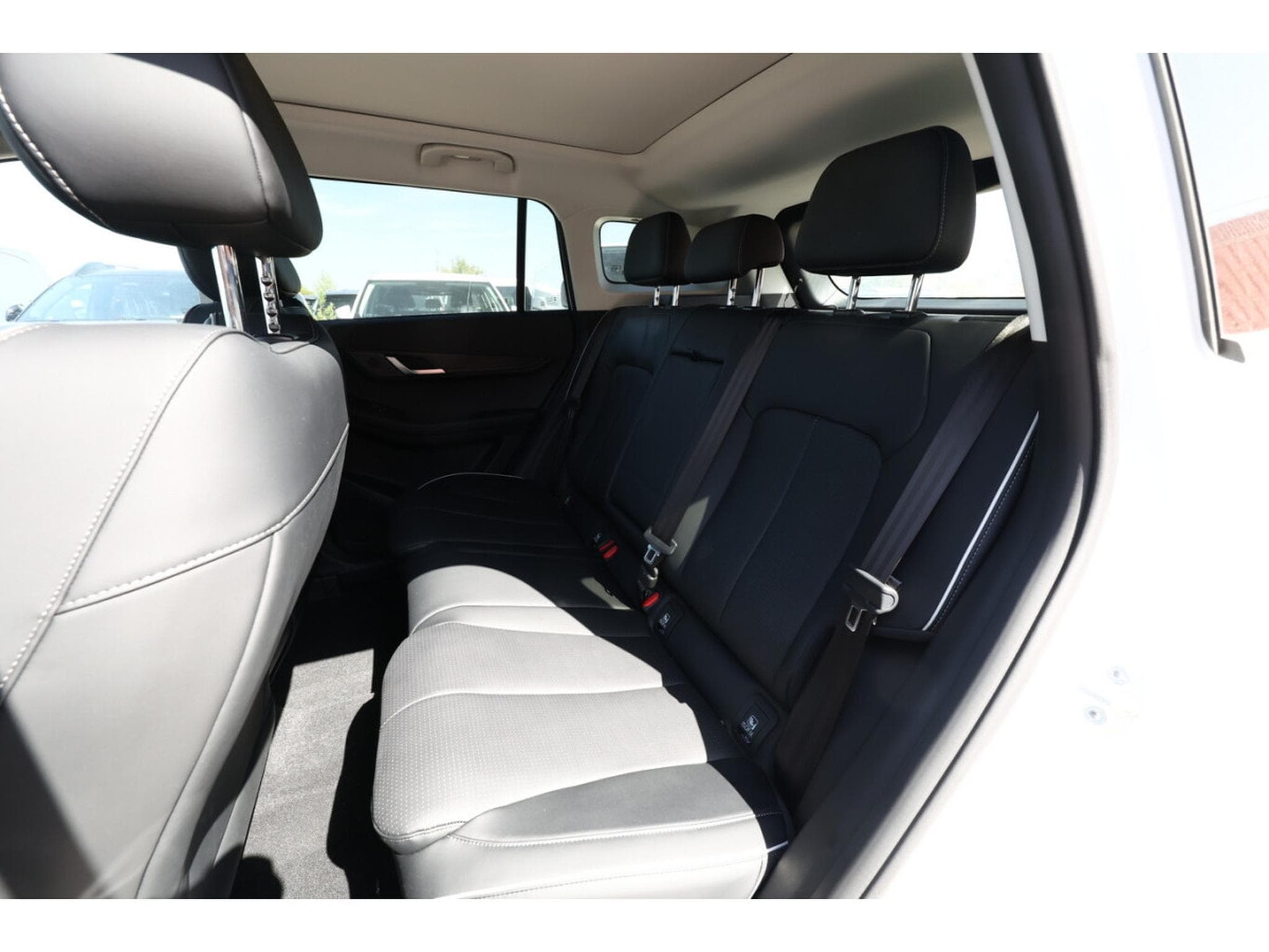 Jaecoo 5 1.6 T-GDI 145  AUTO Exclusive (2026) - Foto 10