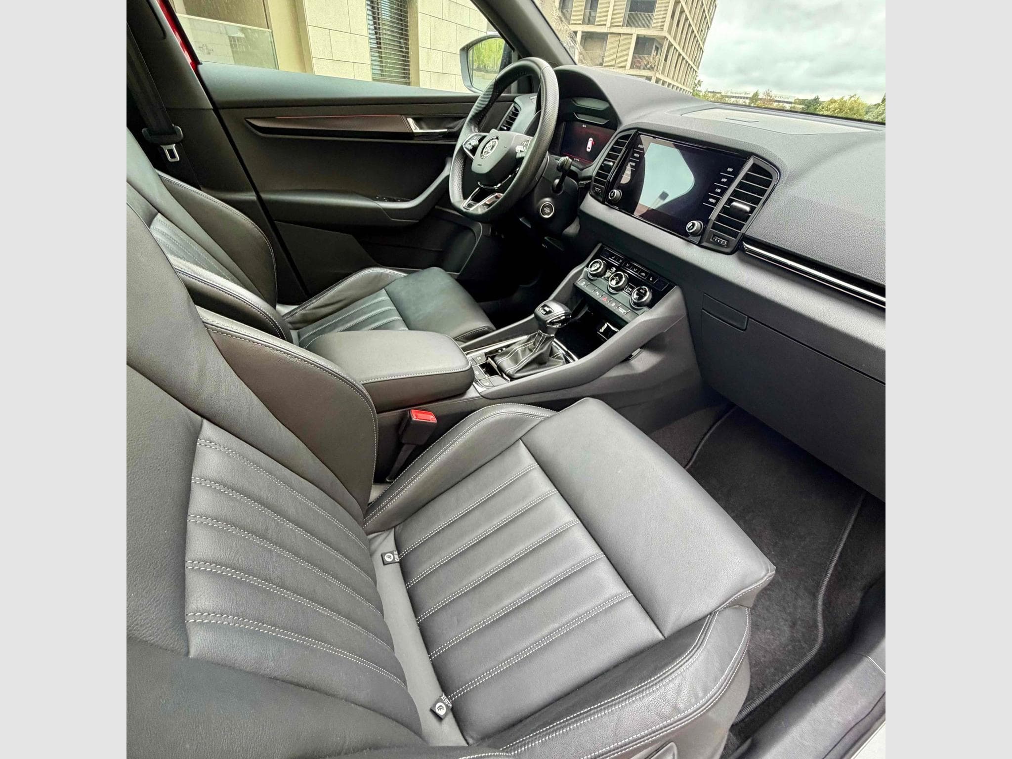 Skoda Karoq Sportline 4X4 * Panorama*Leder*Scheckheft komplett (2021) - Photo 9