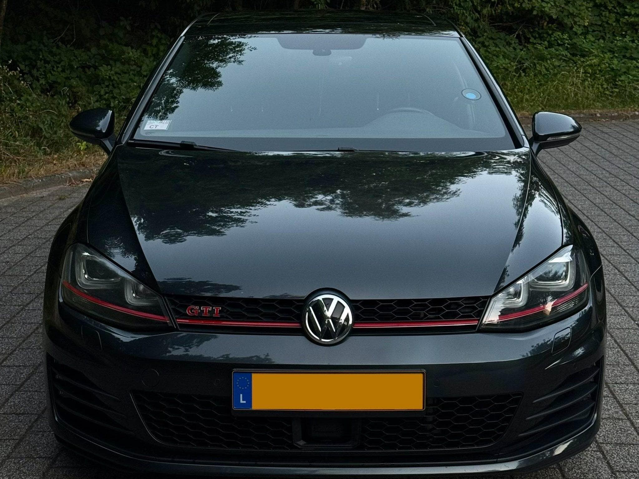 VW Golf VII GTI Performance (2017) - Photo 1