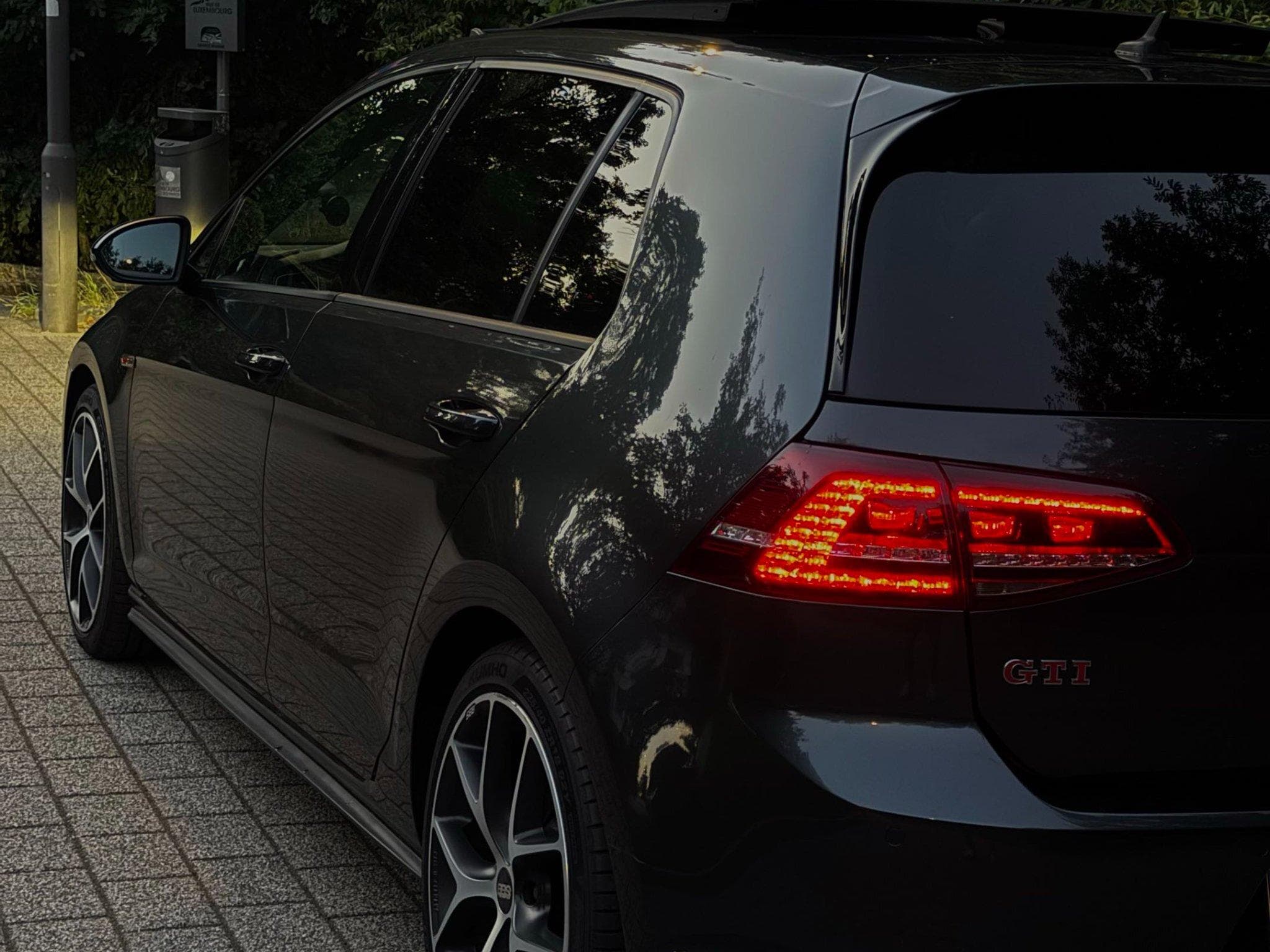 VW Golf VII GTI Performance (2017) - Photo 3