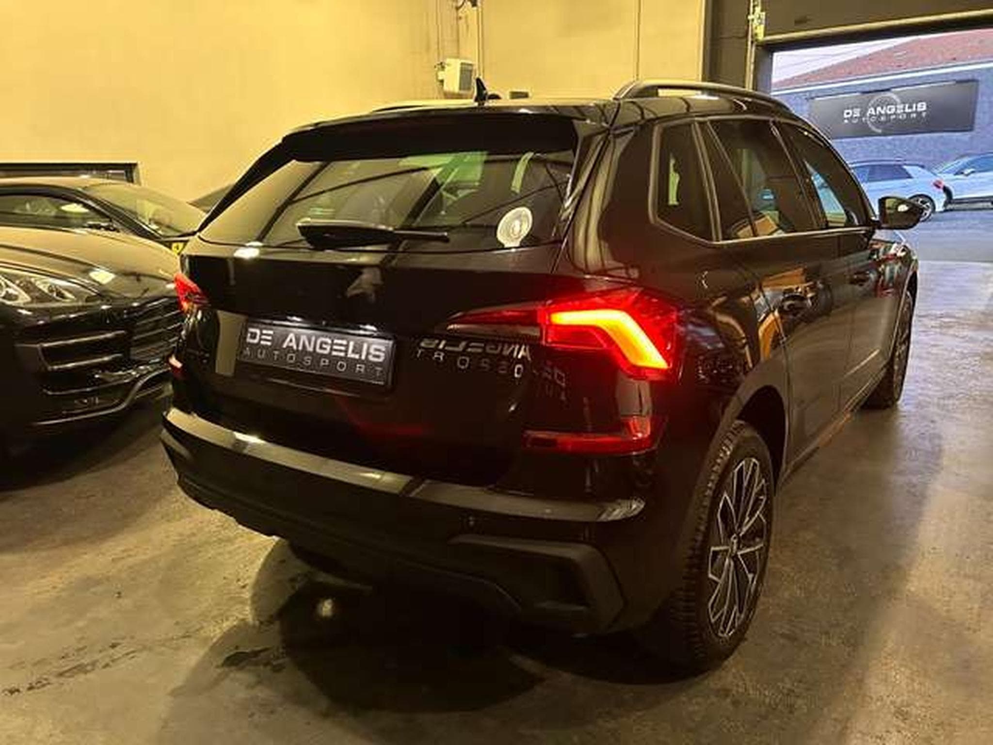 Skoda Kamiq 1.0 TSI 116 EDITION PACK BLACK (2025) - Photo 5