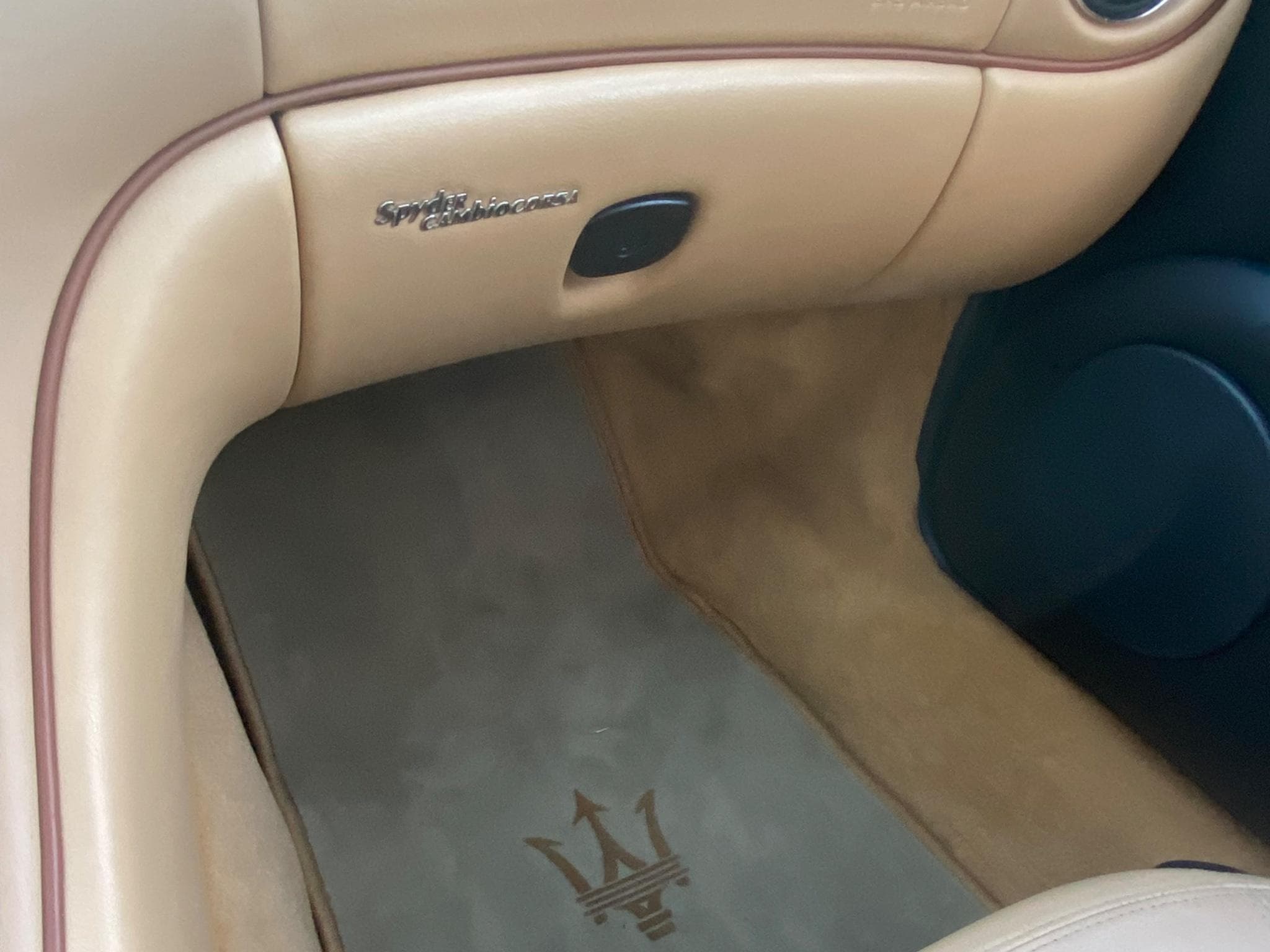 Maserati Spyder Cambiocorsa (2001) - Photo 8