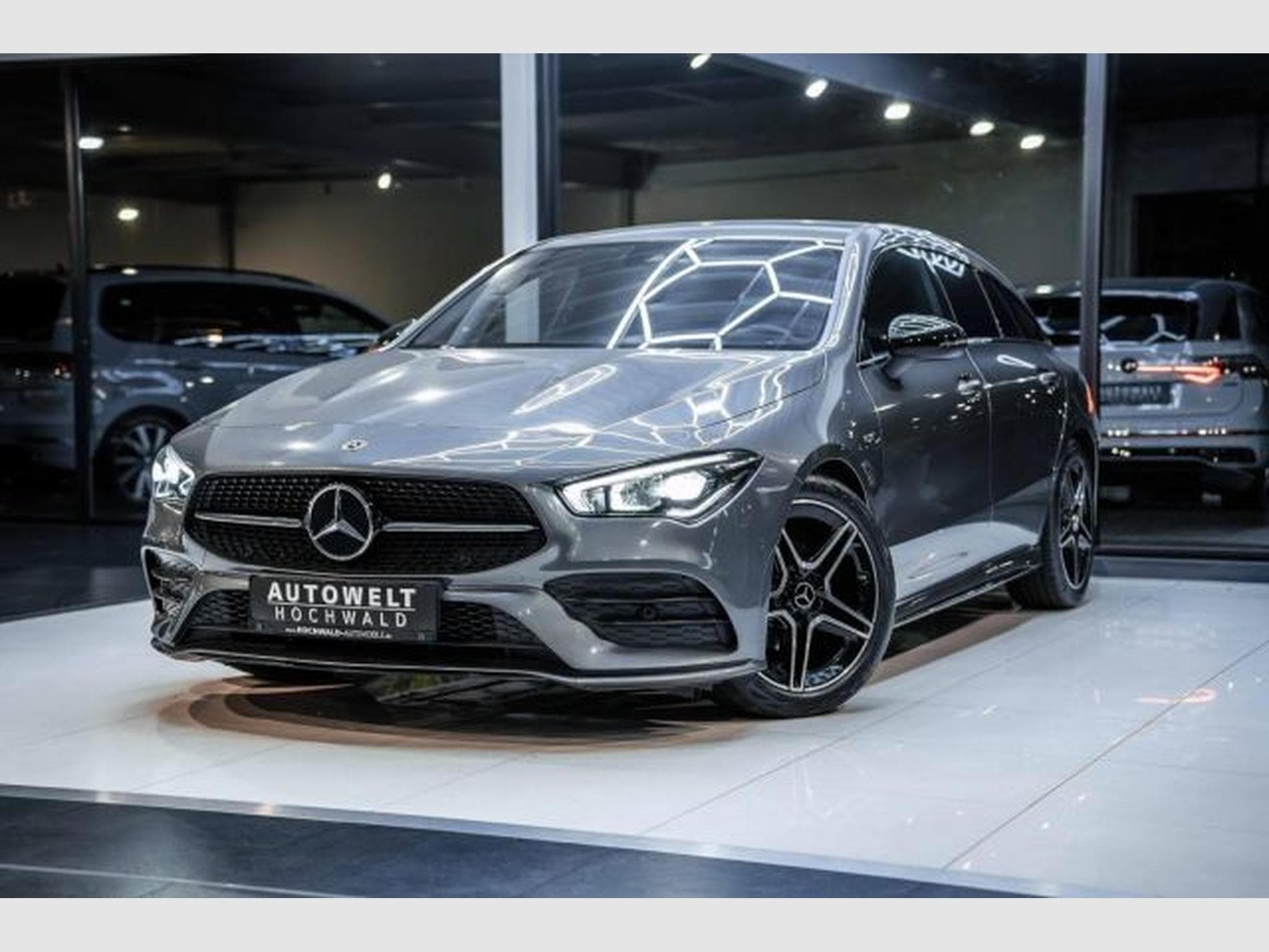 Mercedes CLA 180 CLA 180 Shooting Brake AMG Line 7G-DCT NAVI LED (2021) - Photo 2