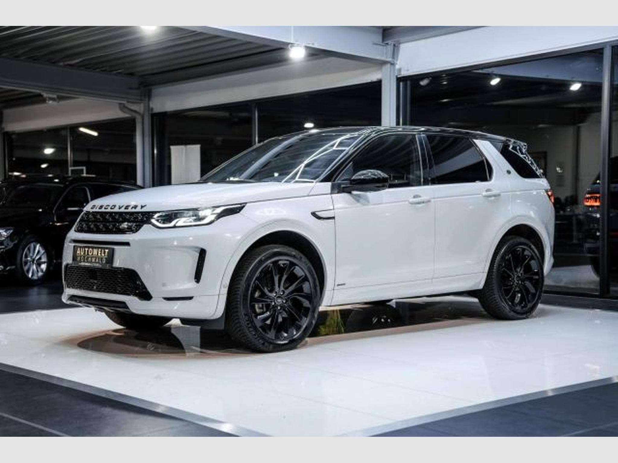 Land-Rover Discovery Sport Discovery Sport D 200 R-Dynamic SE Aut. AWD AHK (2021) - Photo 4
