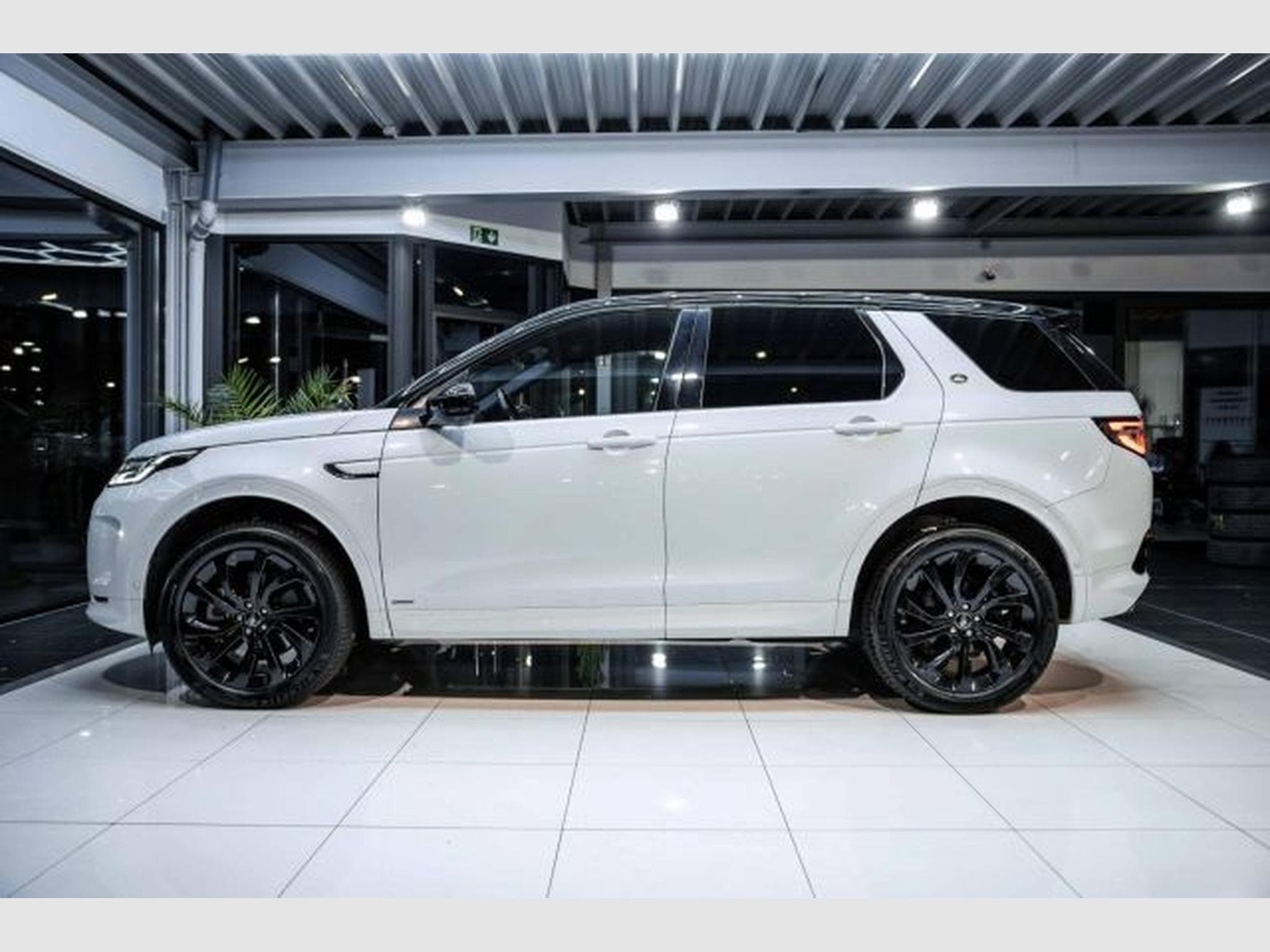 Land-Rover Discovery Sport Discovery Sport D 200 R-Dynamic SE Aut. AWD AHK (2021) - Photo 10