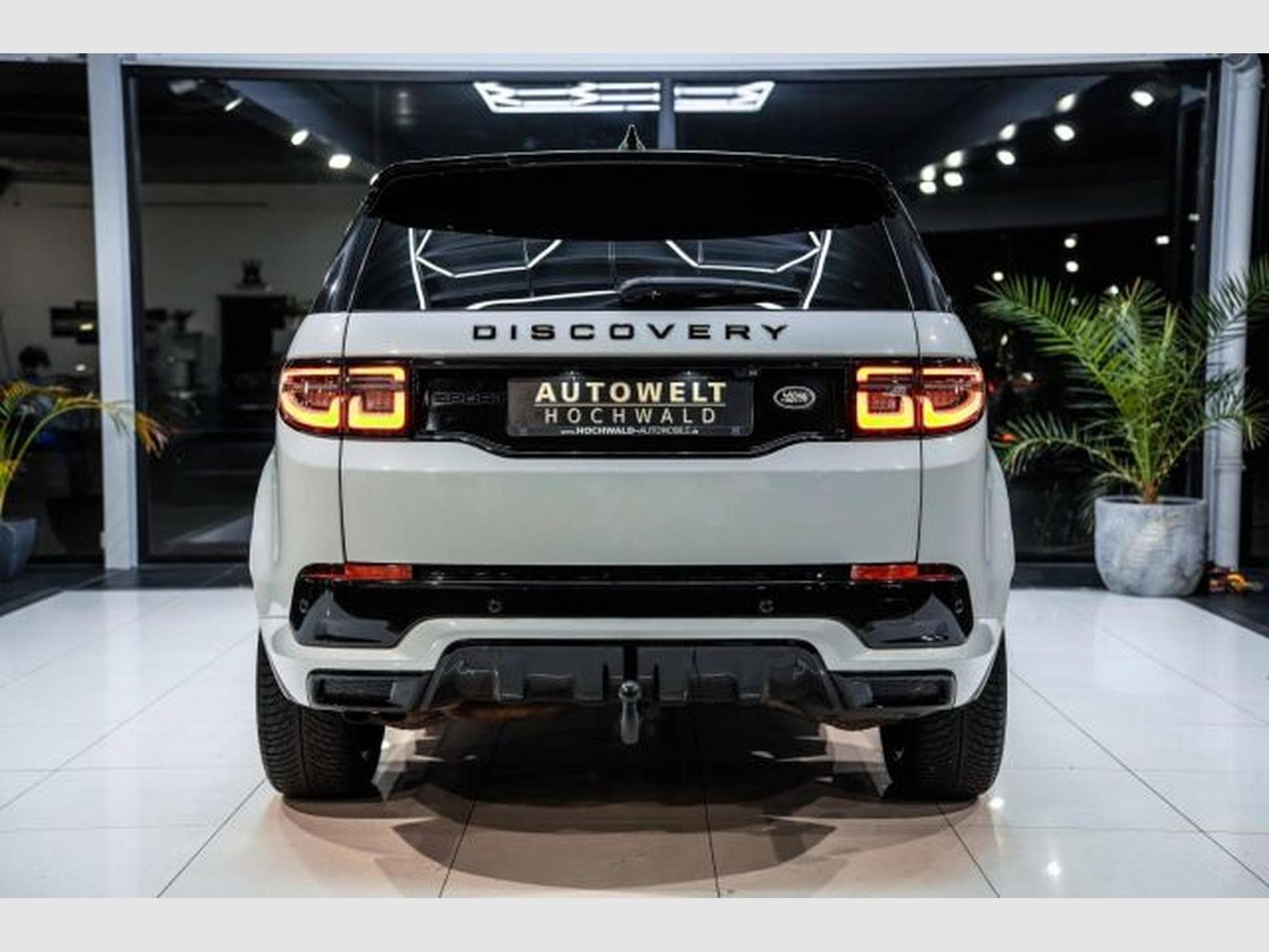 Land-Rover Discovery Sport Discovery Sport D 200 R-Dynamic SE Aut. AWD AHK (2021) - Photo 12