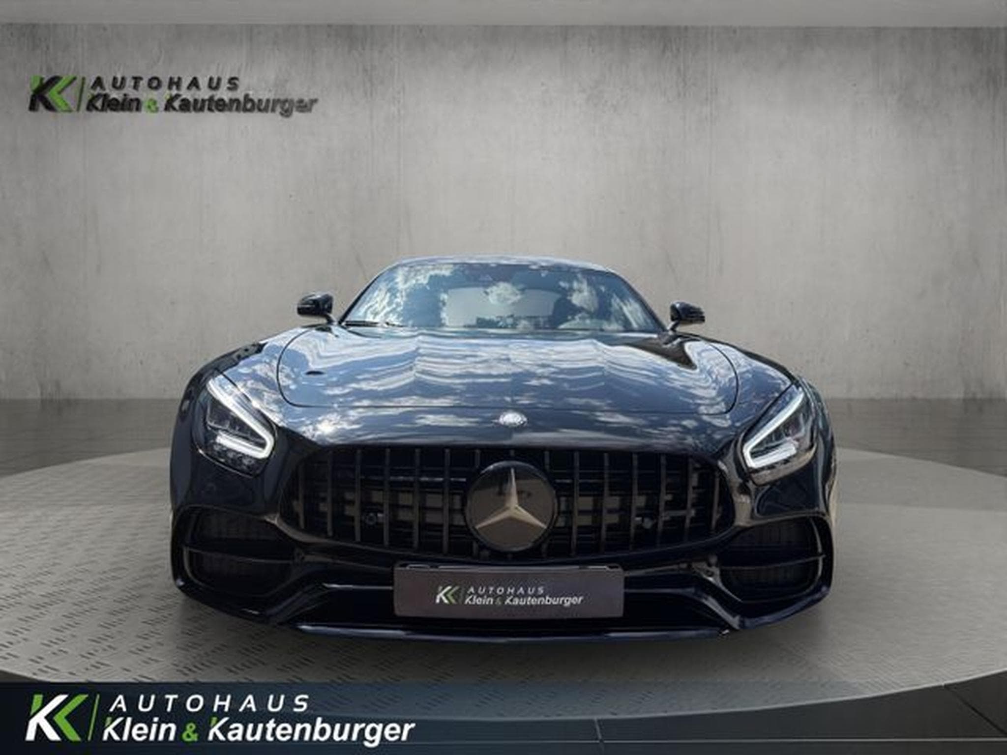 Mercedes GT AMG GT Coupe +ALL BLACK+PERFORMANCE ABGASANLAGE+ (2021) - Photo 2