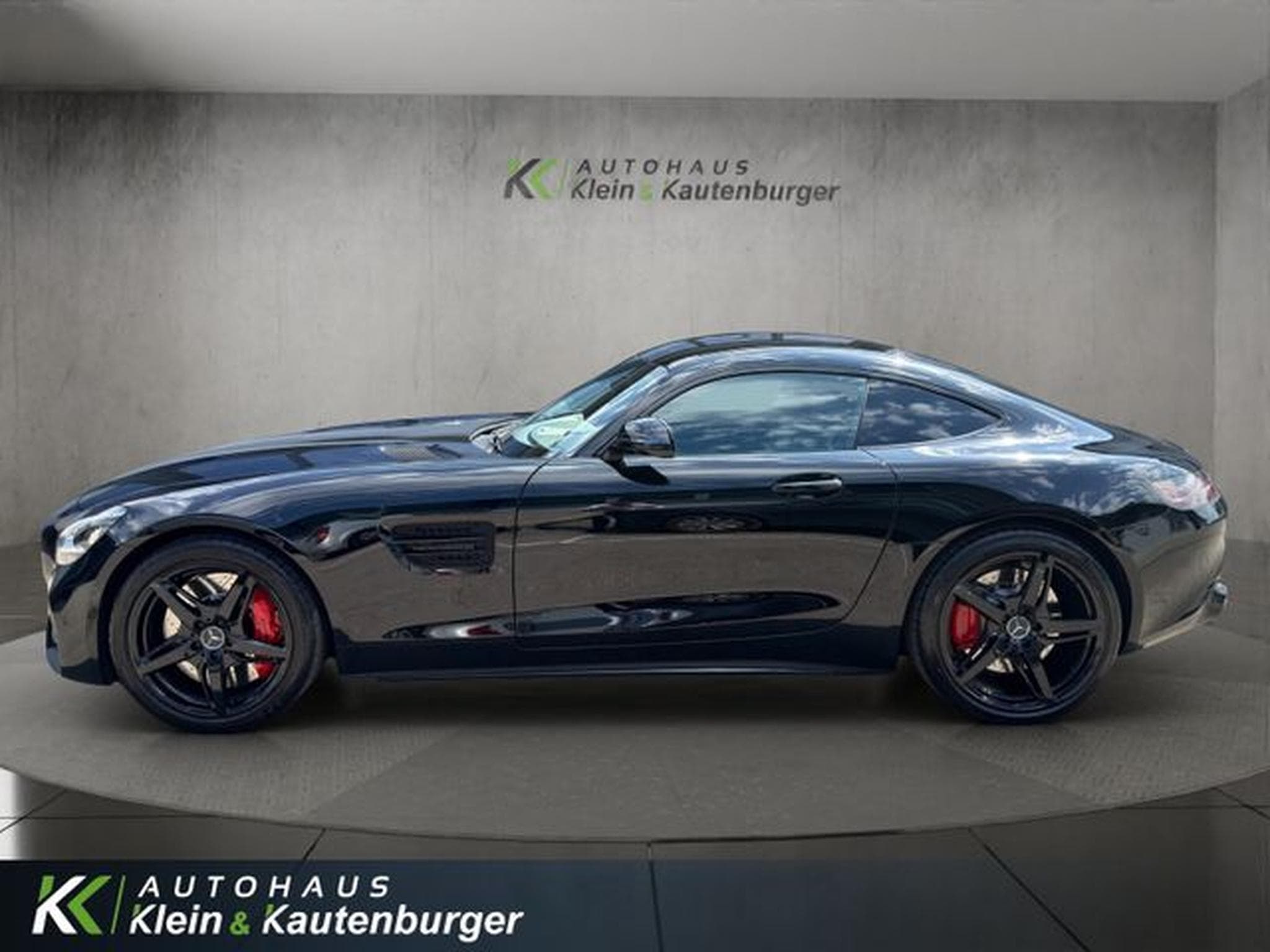 Mercedes GT AMG GT Coupe +ALL BLACK+PERFORMANCE ABGASANLAGE+ (2021) - Photo 8