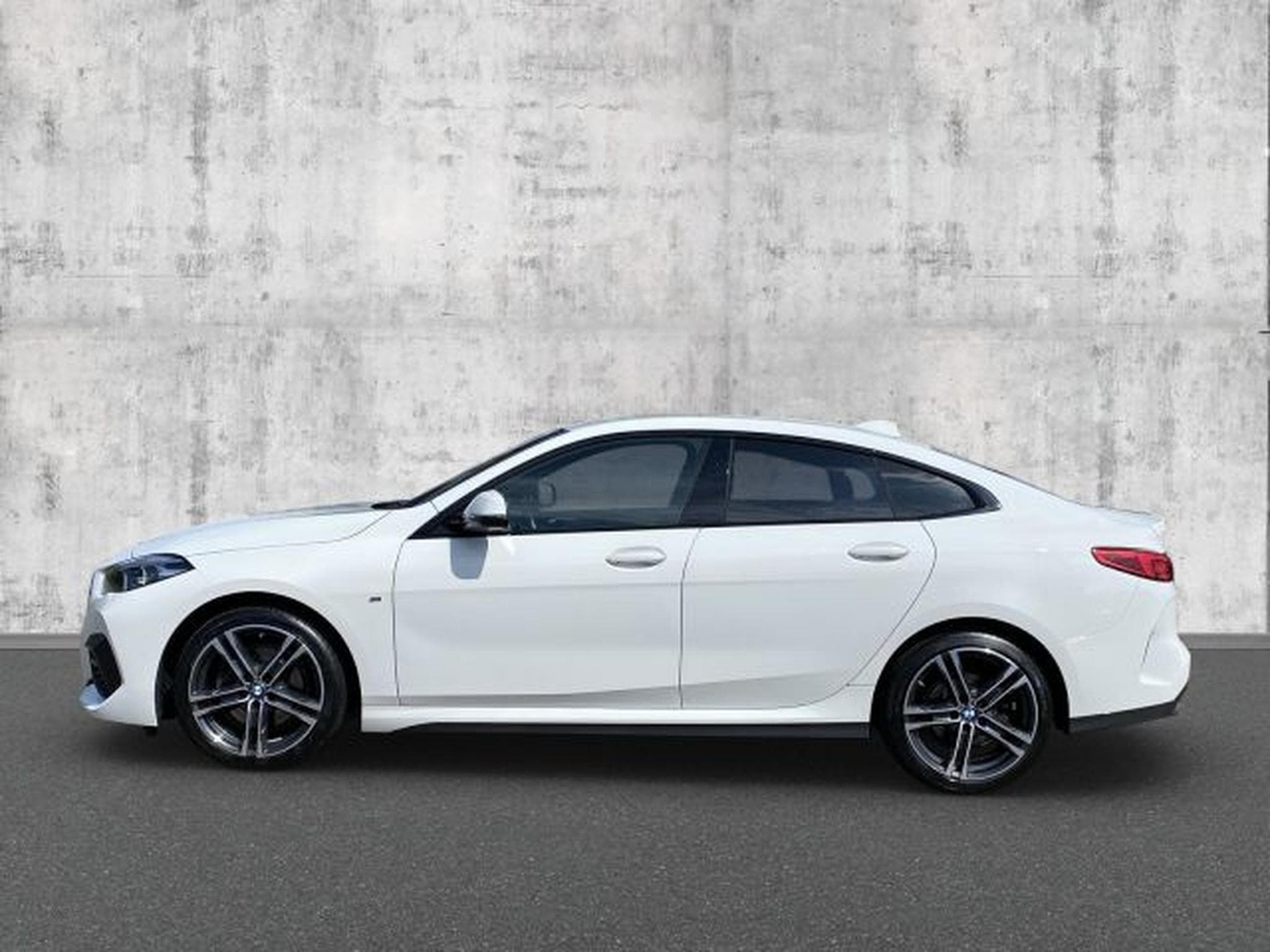 BMW 218 218d Gran Coupe M-Sport Live Cockpit LED SHZ PDC (2022) - Foto 2