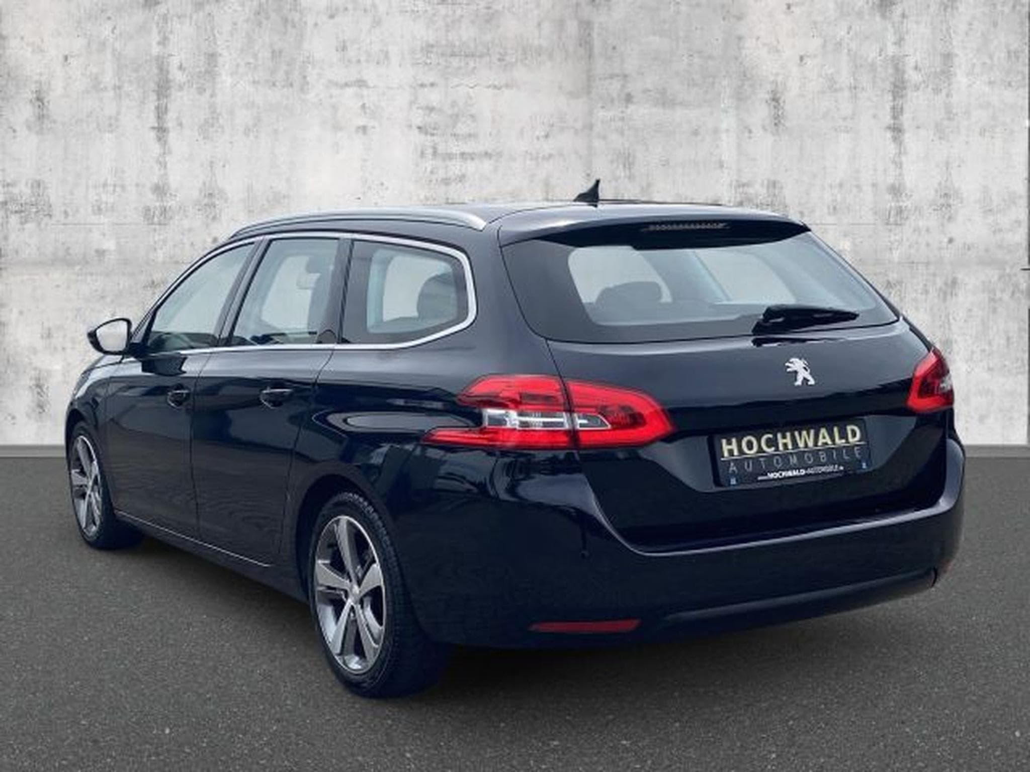 Peugeot 308 308 SW 1.5 Blue HDi Allure NAVI LED RFK SHZG GRA (2019) - Foto 3