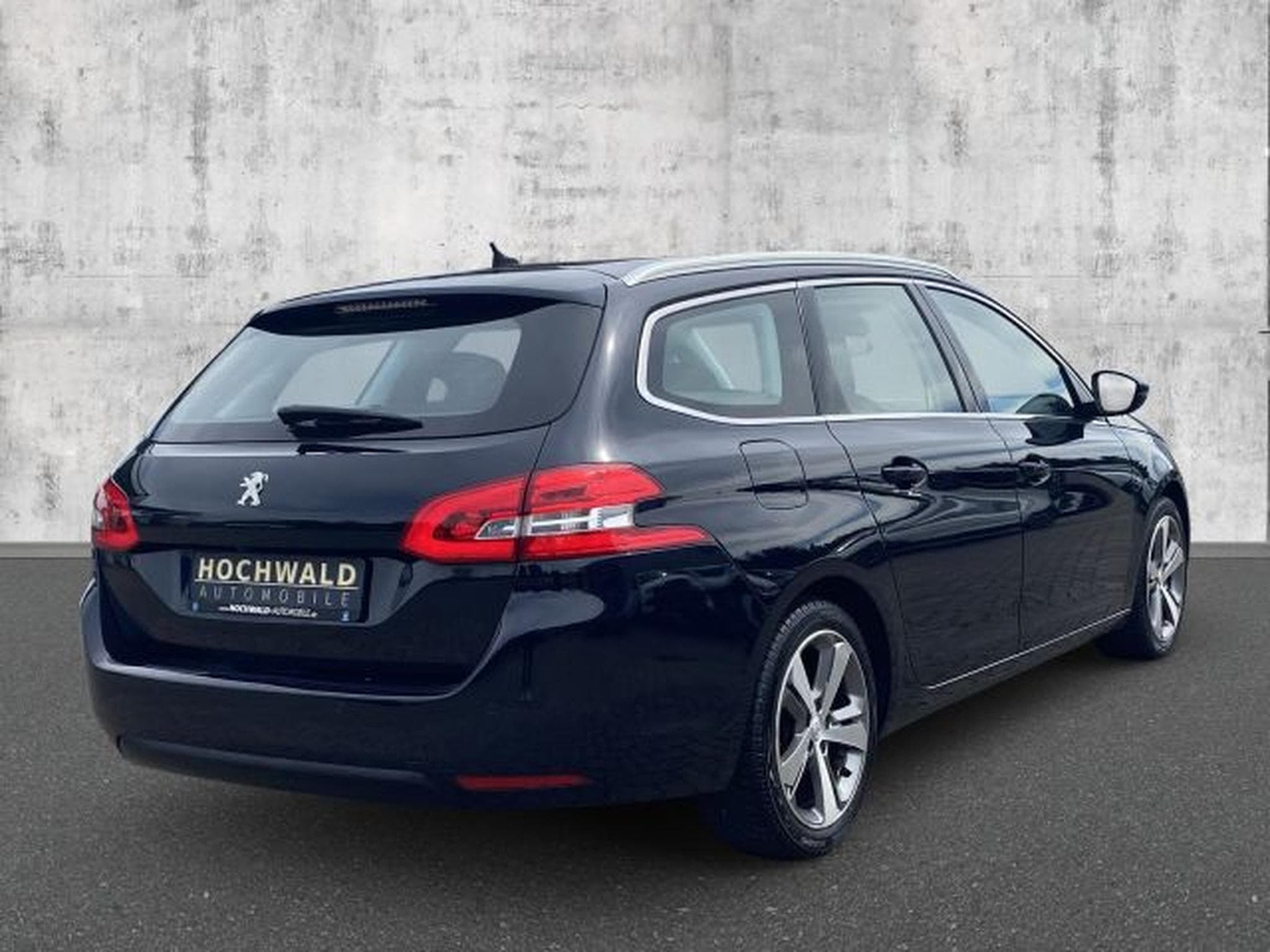 Peugeot 308 308 SW 1.5 Blue HDi Allure NAVI LED RFK SHZG GRA (2019) - Foto 5