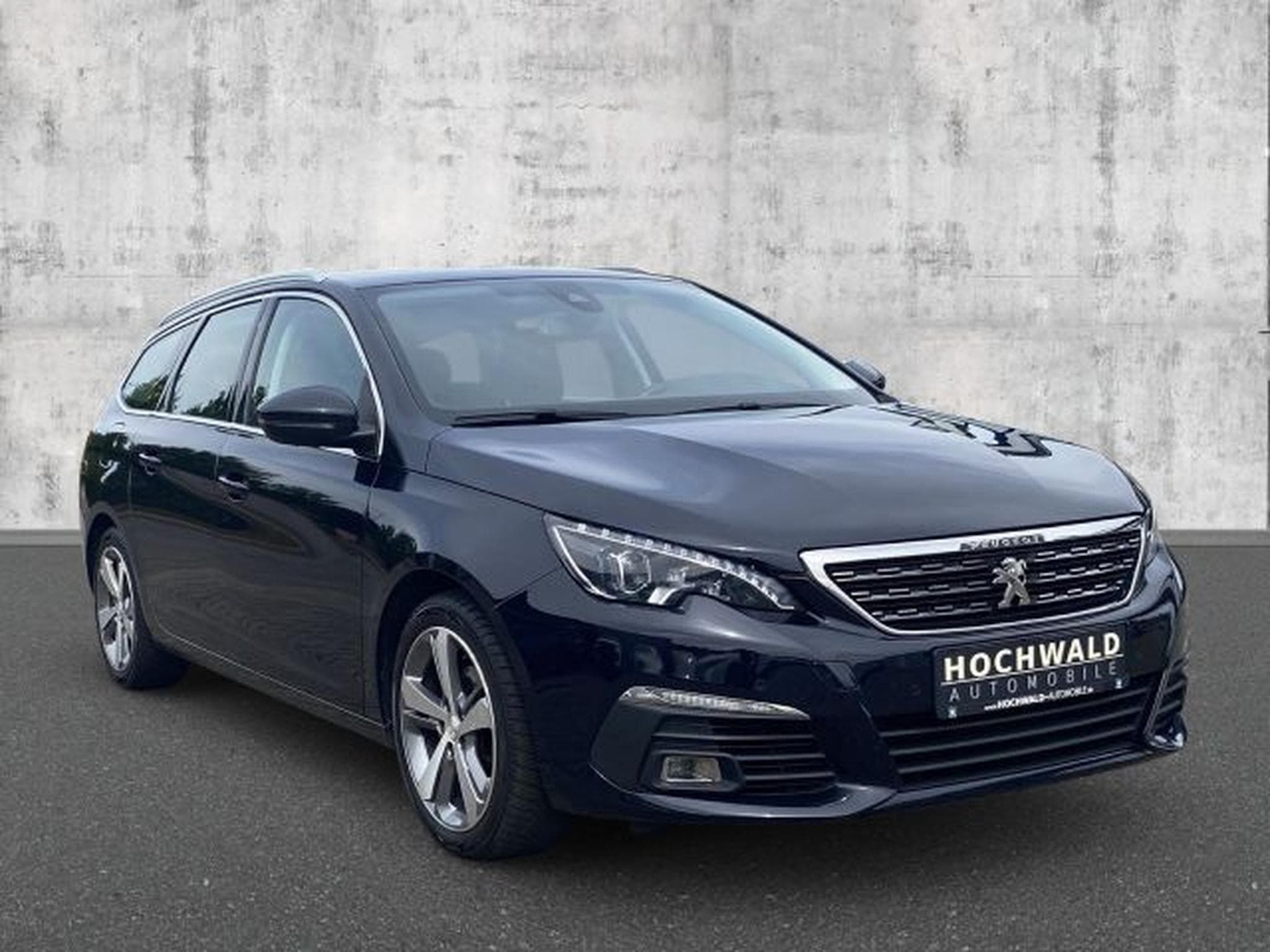 Peugeot 308 308 SW 1.5 Blue HDi Allure NAVI LED RFK SHZG GRA (2019) - Foto 7