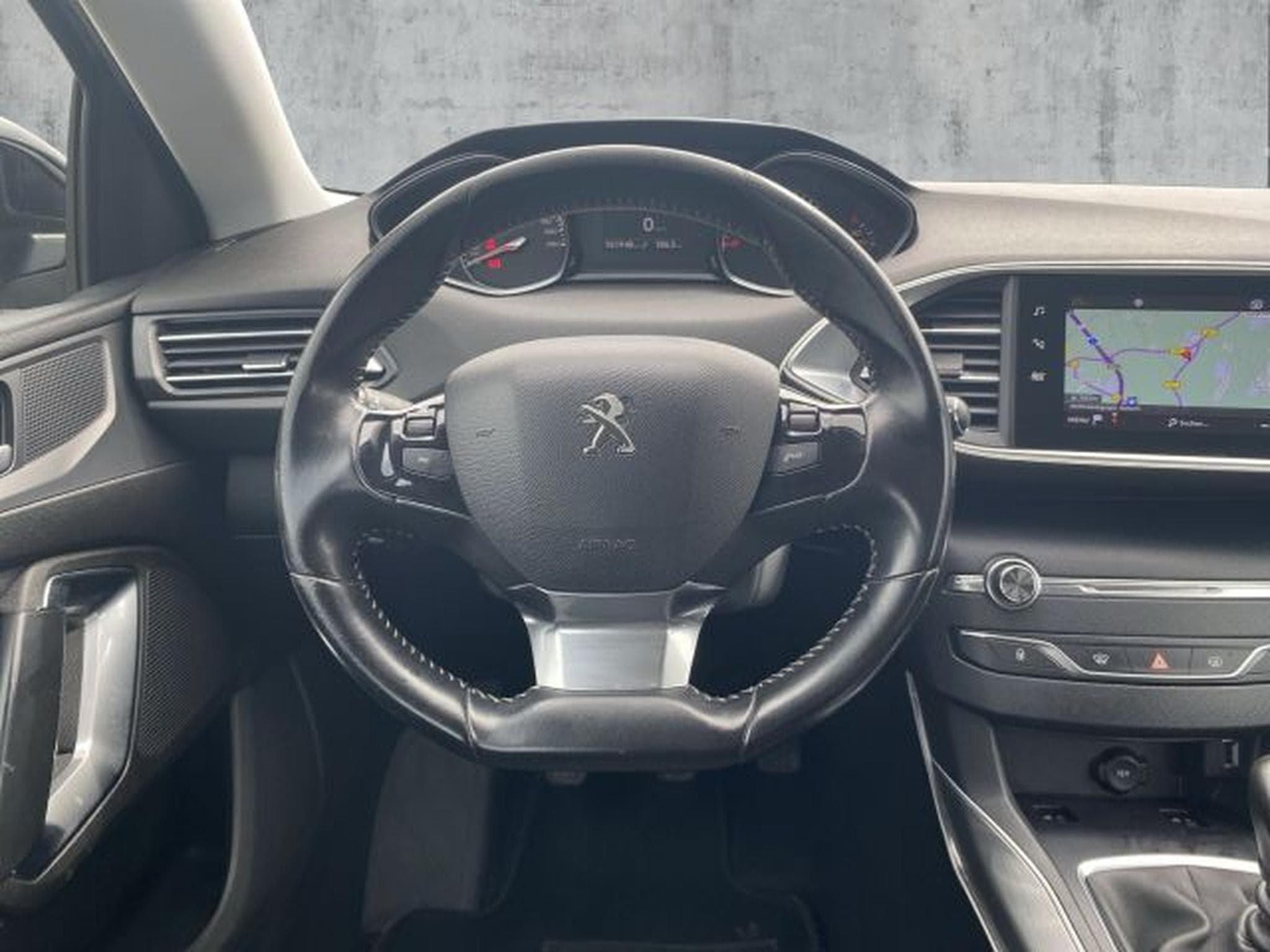 Peugeot 308 308 SW 1.5 Blue HDi Allure NAVI LED RFK SHZG GRA (2019) - Foto 15