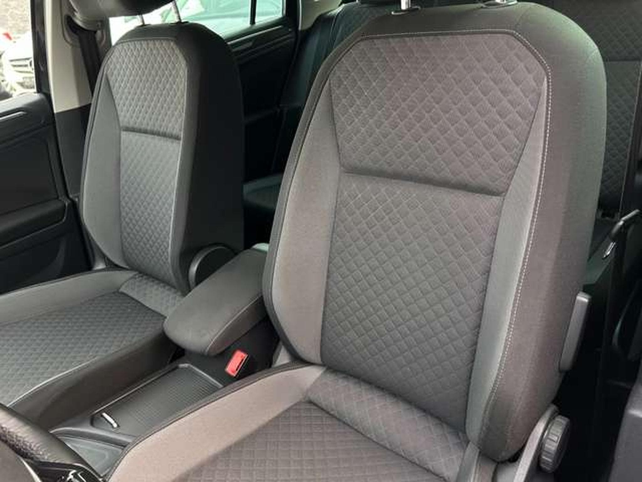 VW Tiguan 2.0 TDI 150 DSG7 CONFORTLINE (2017) - Foto 12