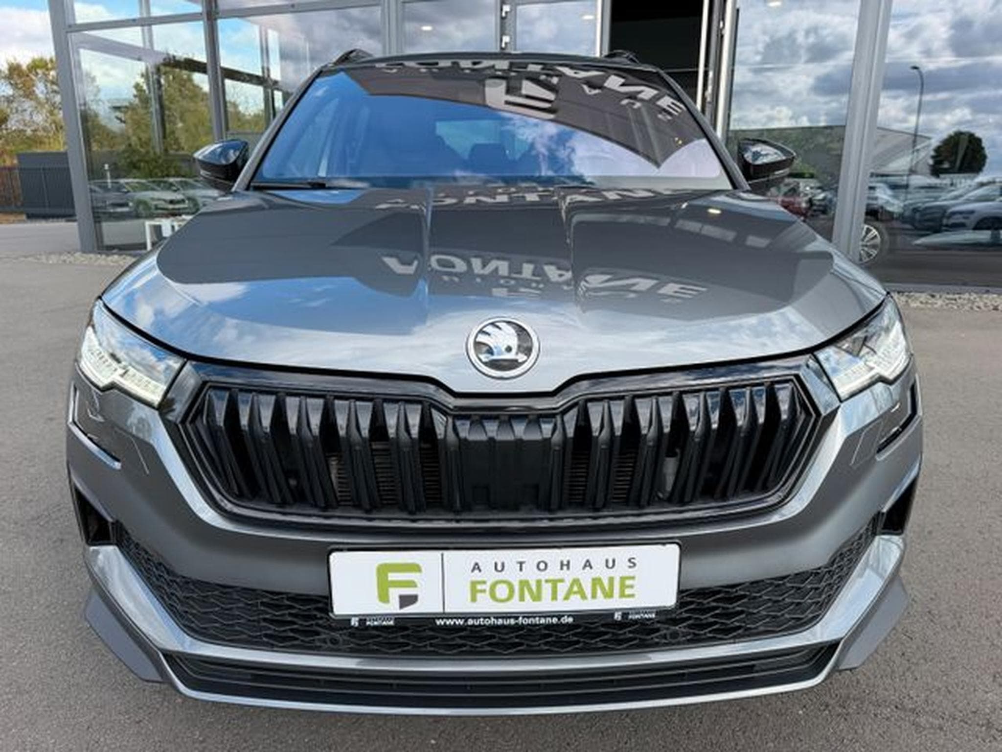 Skoda Karoq Karoq 2,0TDi Sportline 4x4 Leder 19" Pano AHK (2023) - Photo 3