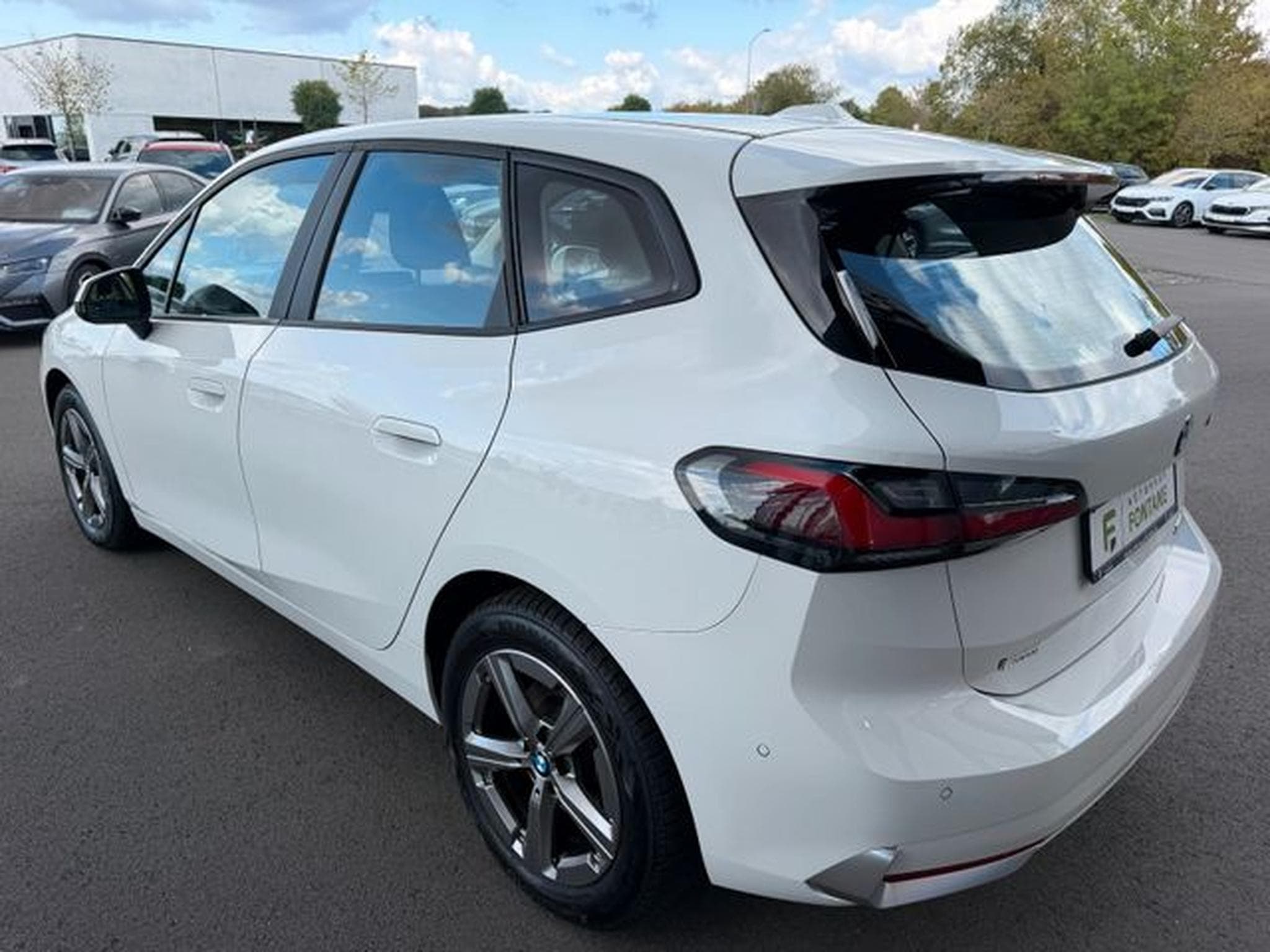 BMW 218 218d ActiveTourer A/T AHK Kamera Navi Sitzheiz. (2022) - Photo 7