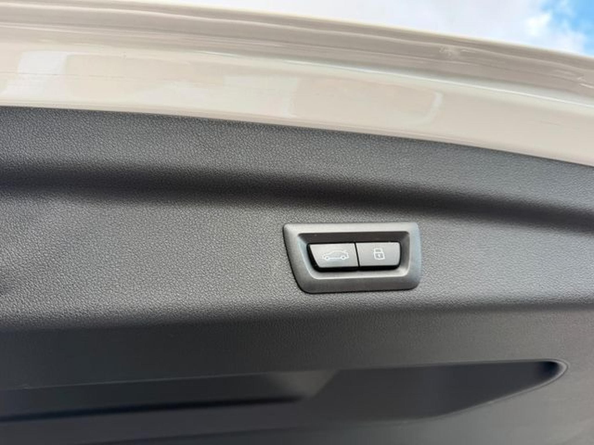BMW 218 218d ActiveTourer A/T AHK Kamera Navi Sitzheiz. (2022) - Photo 14