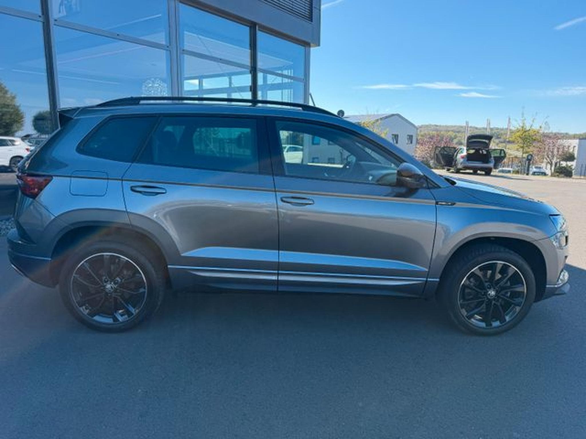 Skoda Karoq Karoq 1,5TSi DSG Sportline Matrix Kamera ACC Key (2024) - Foto 5
