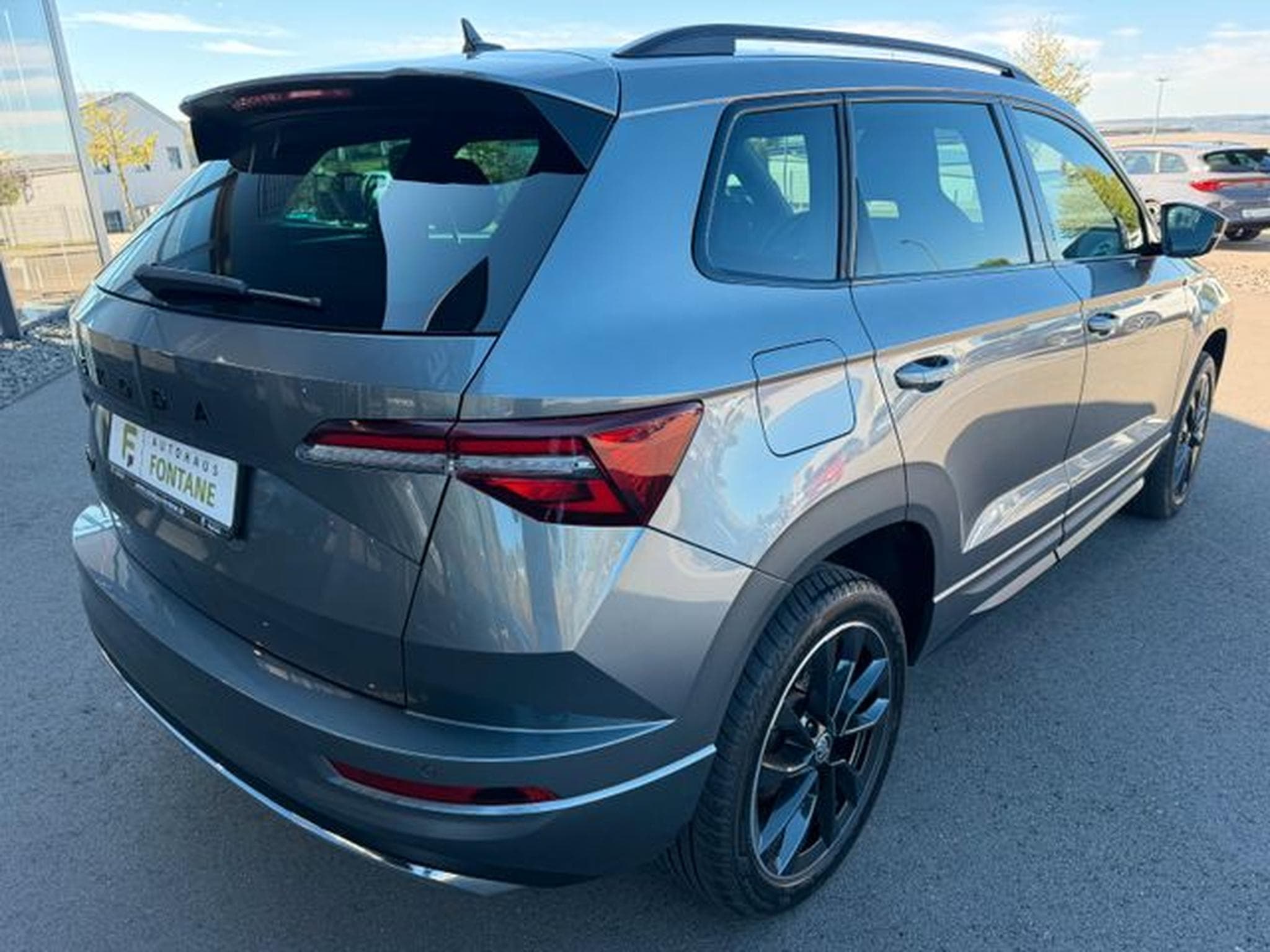 Skoda Karoq Karoq 1,5TSi DSG Sportline Matrix Kamera ACC Key (2024) - Foto 6