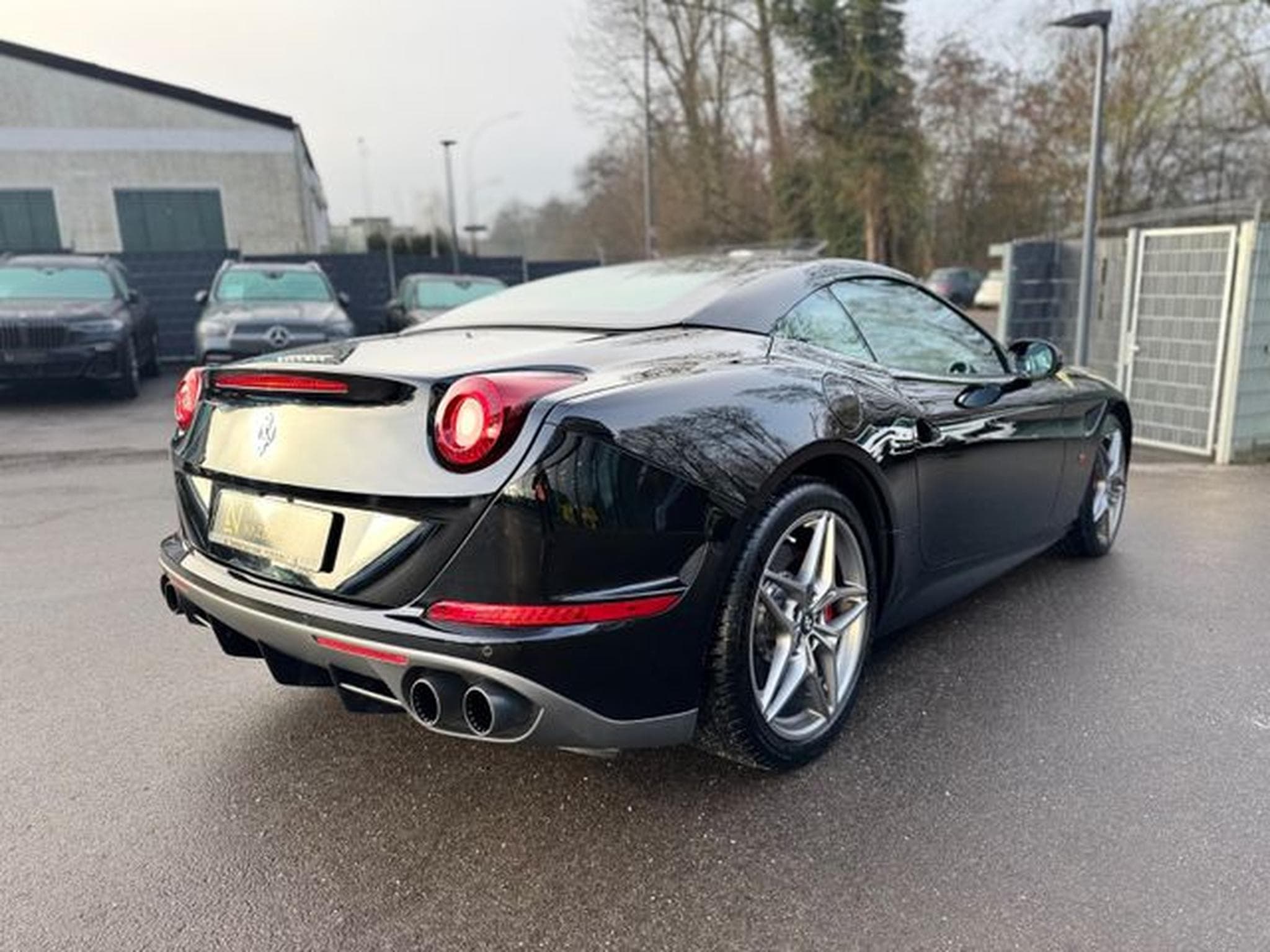 Ferrari California CALIFORNIA T V8*CARBON*POWER-GARANTIE*KERAMIK* (2017) - Foto 9