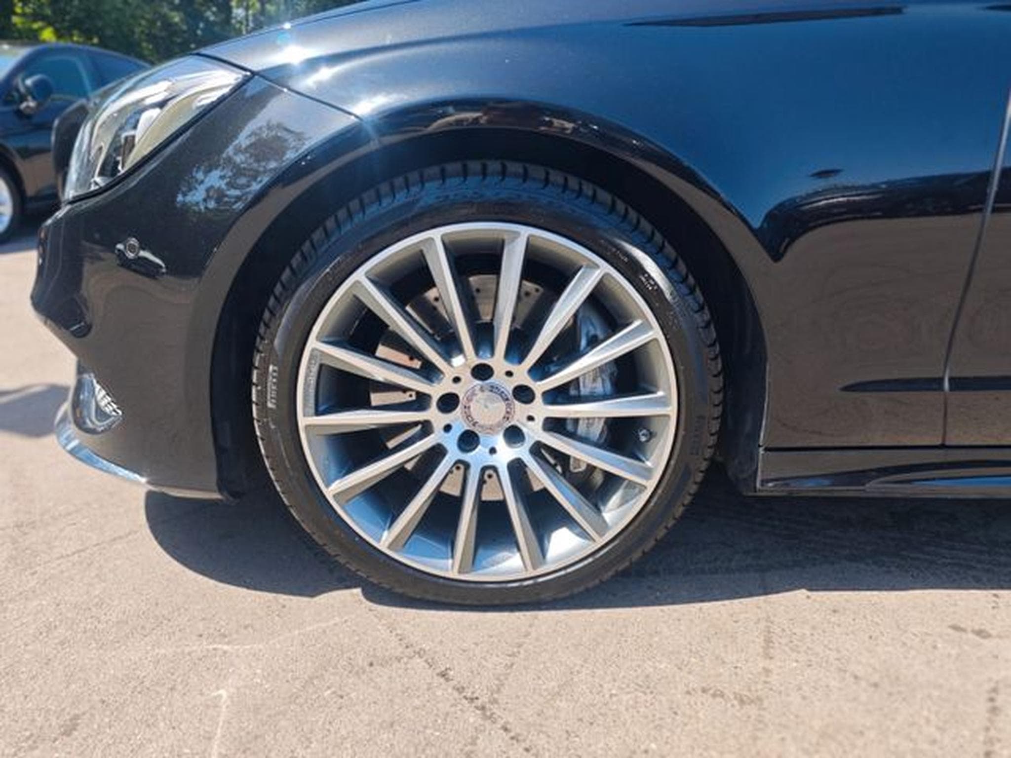 Mercedes CLS 500 Shooting Bra CLS500 SB 4MATIC*AMG-LINE*AIRMATIC*DISTRONIC+ (2016) - Photo 11