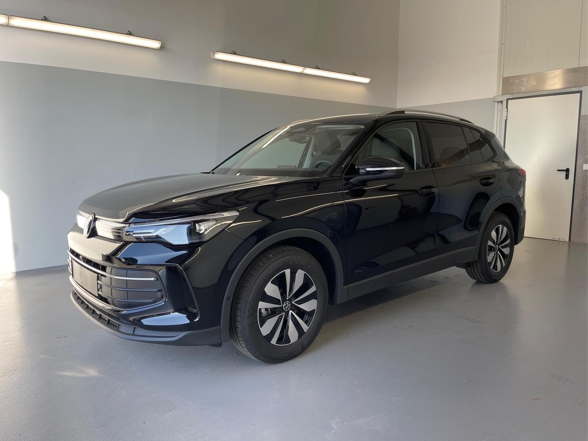 VW Tiguan LIFE (2026) - Photo 1