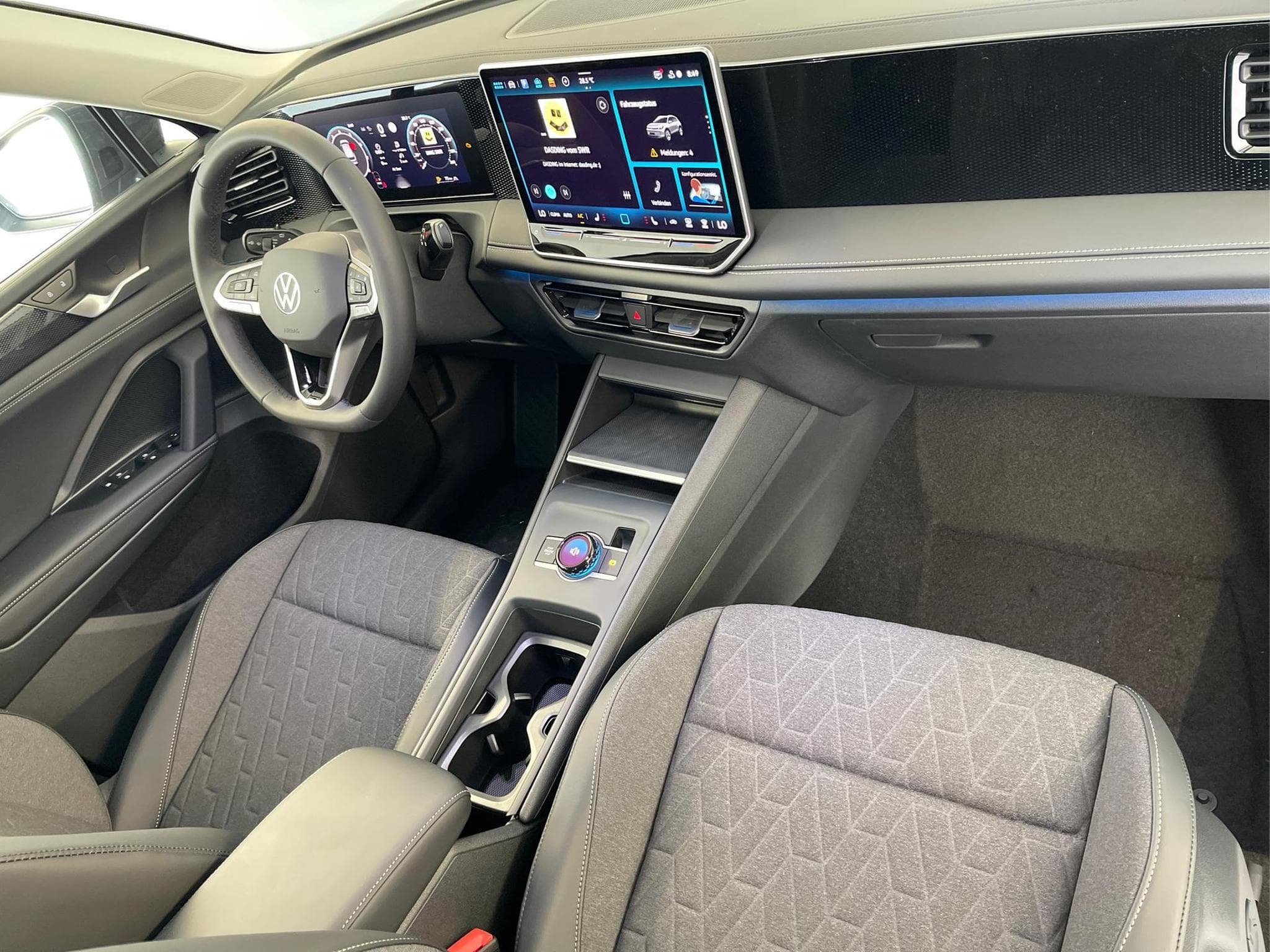 VW Tiguan LIFE (2026) - Photo 13