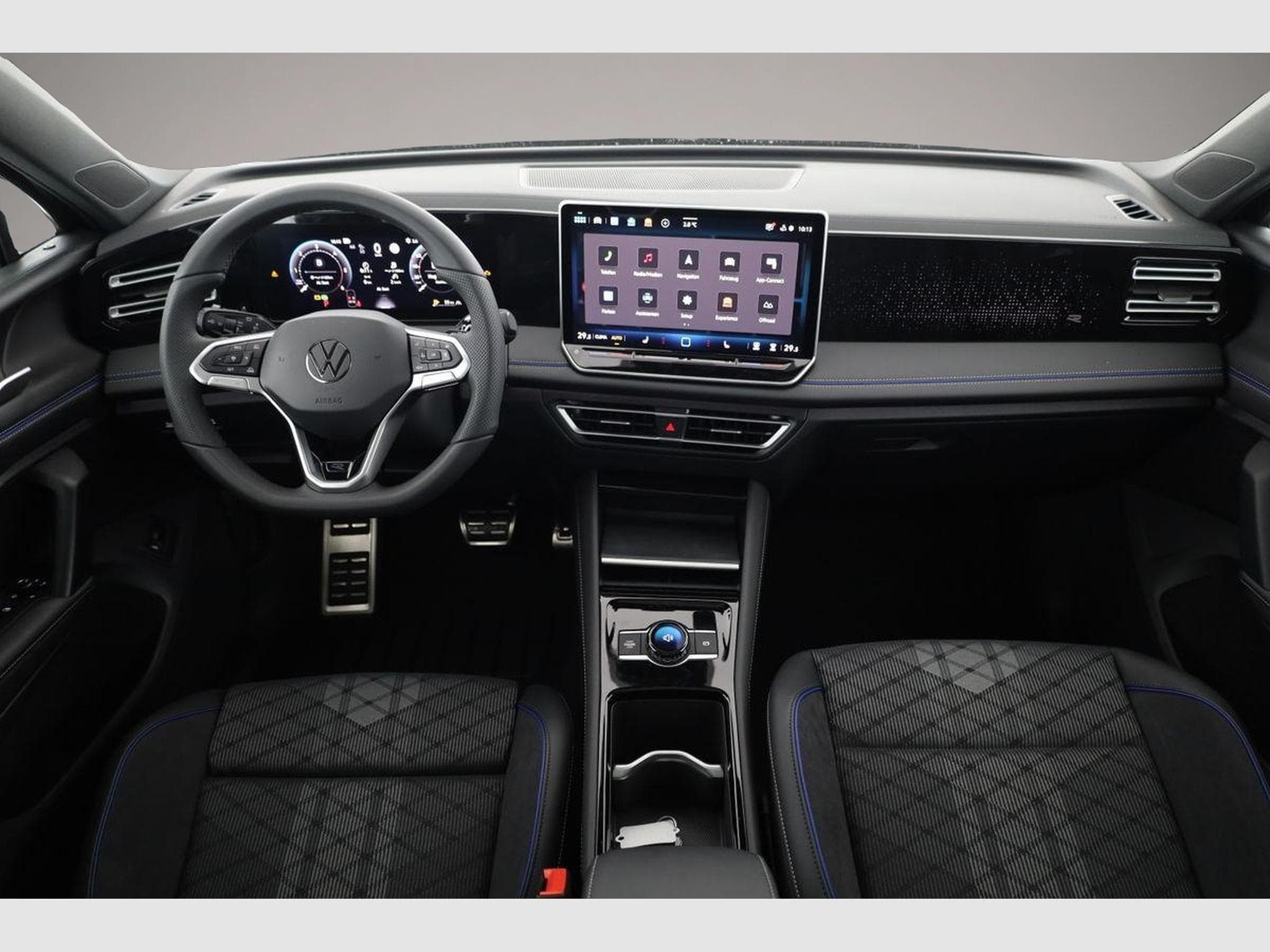 VW Tiguan (2025) - Photo 5