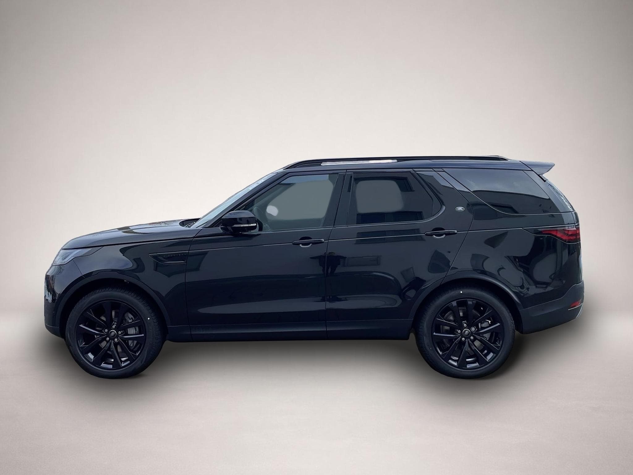 Land-Rover Discovery (2026) - Photo 6