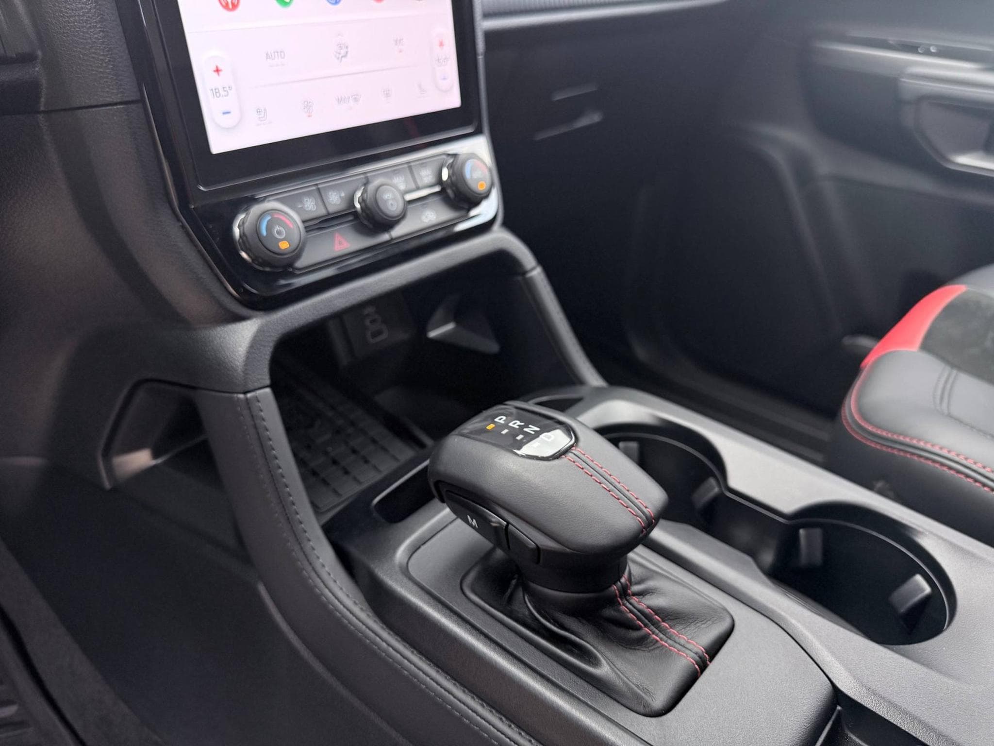 Ford Ranger Ranger  3.0 Ecoboost +-Paket+B&O+iACC+Fox® Stoßdämpfer (2026) - Photo 17