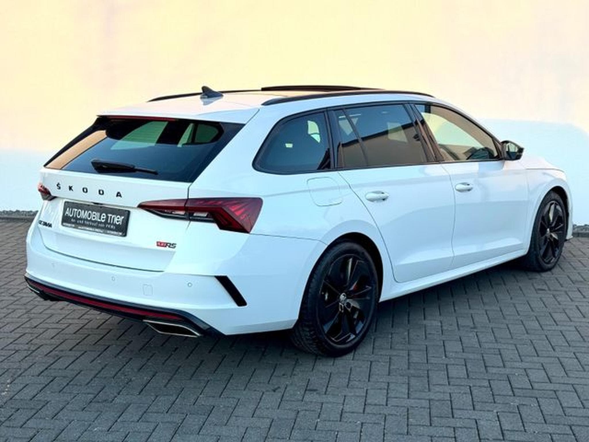 Skoda Octavia Octavia Combi RS 2.0 TSI DSG /MASSAGE/PANO/HUD/ (2020) - Foto 5