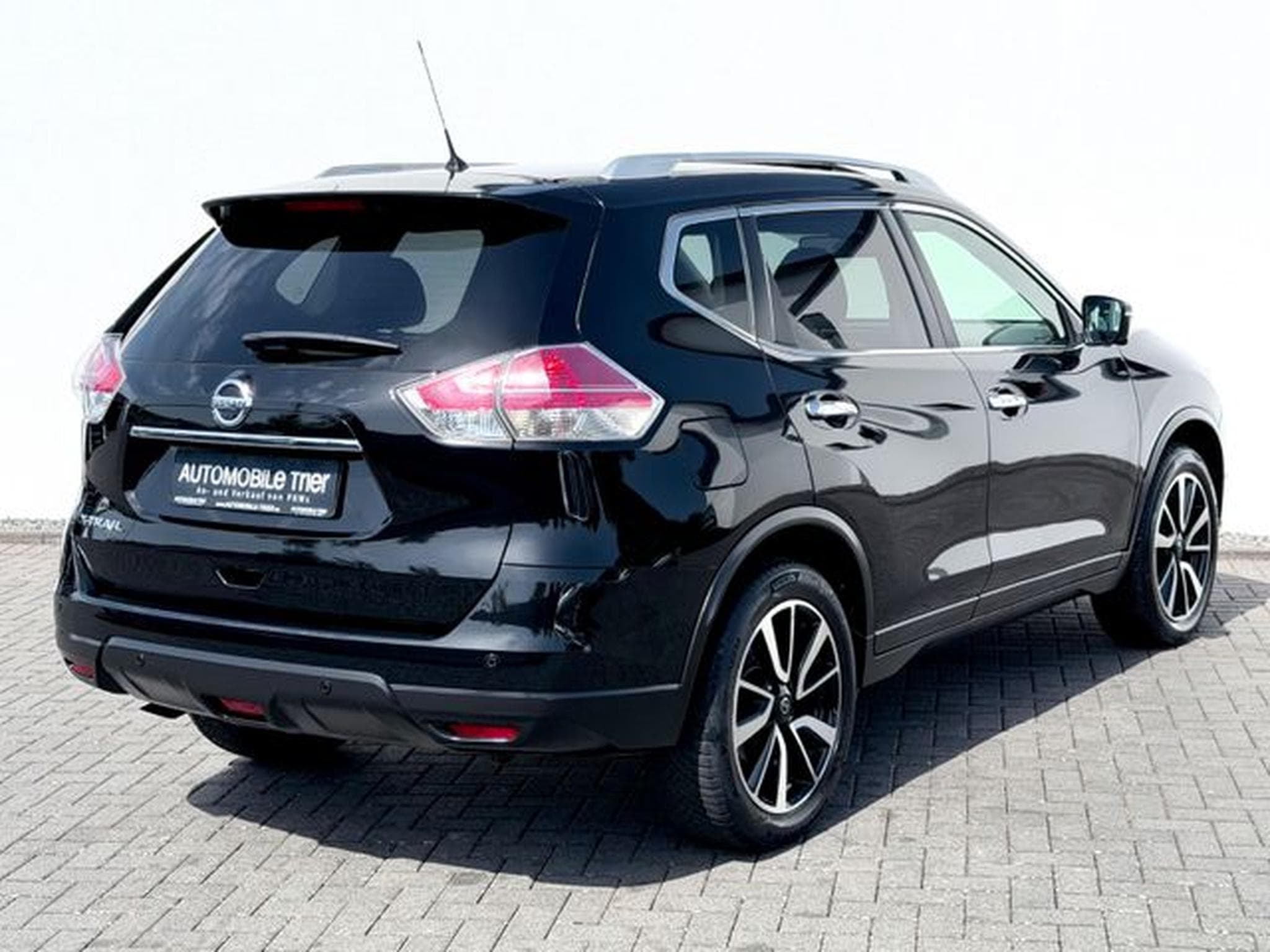 Nissan X-Trail X-Trail 2.0 dCi Automatik /NAVI/LED/360°CAM/ (2017) - Foto 5