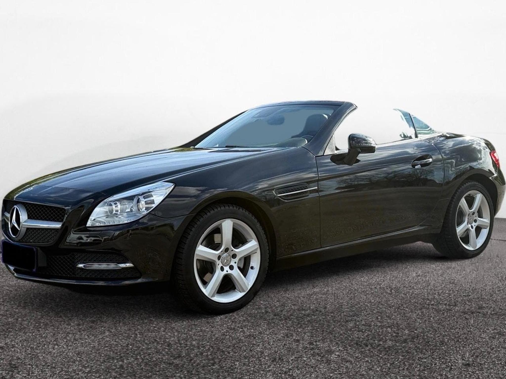 Mercedes SLK 200 (2011) - Photo 2