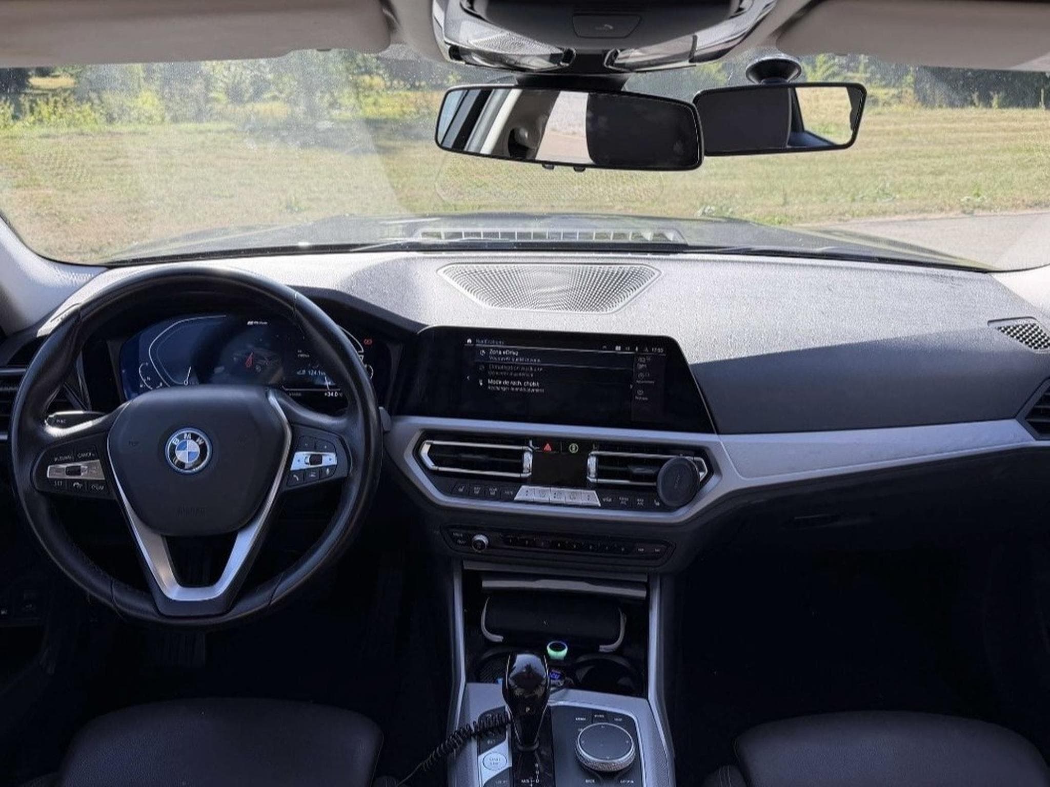 BMW 320 (2022) - Photo 3