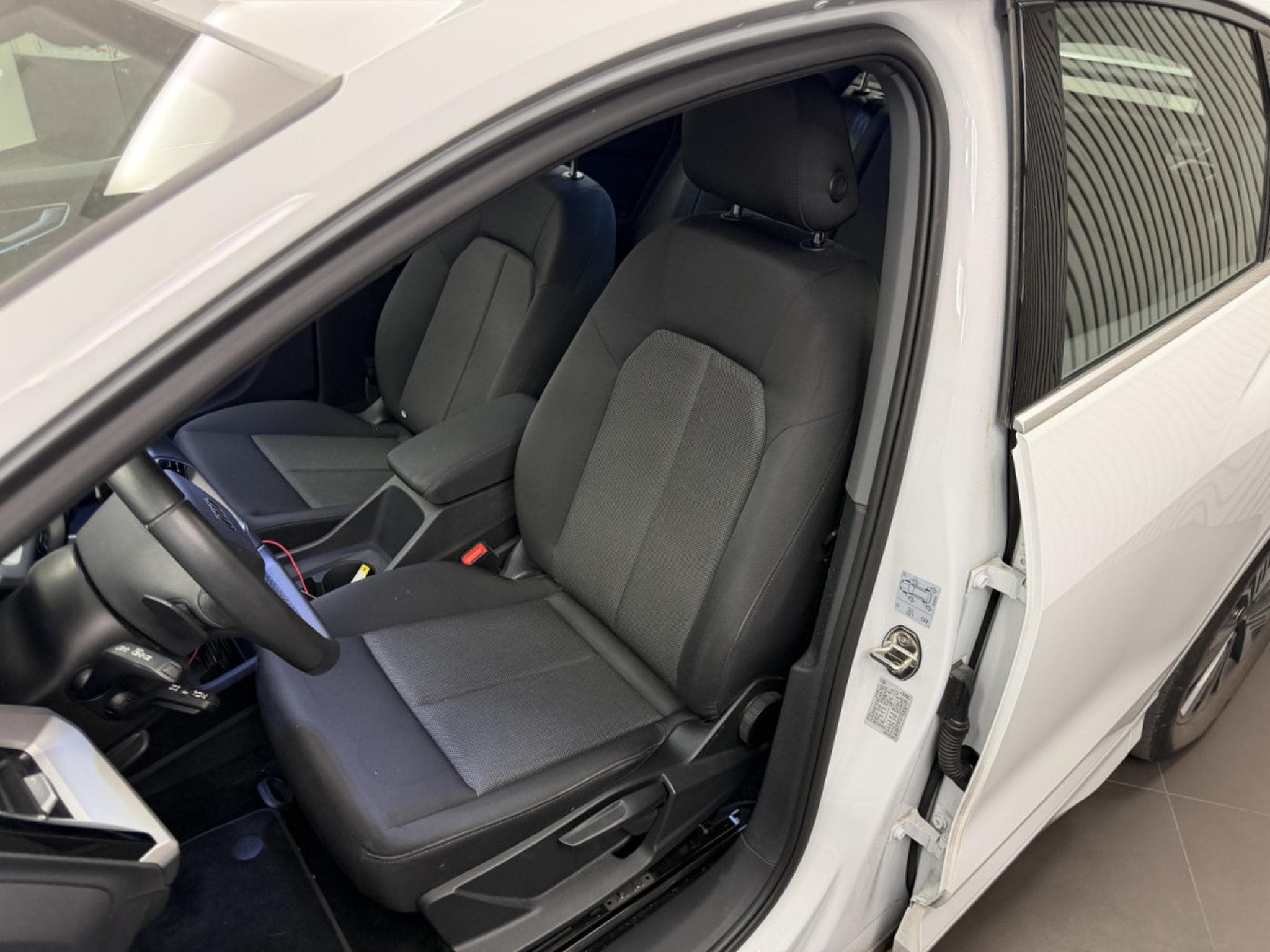 Audi Q4 e-tron Sportback 45 286 CH / 210 kW (2024) - Photo 2