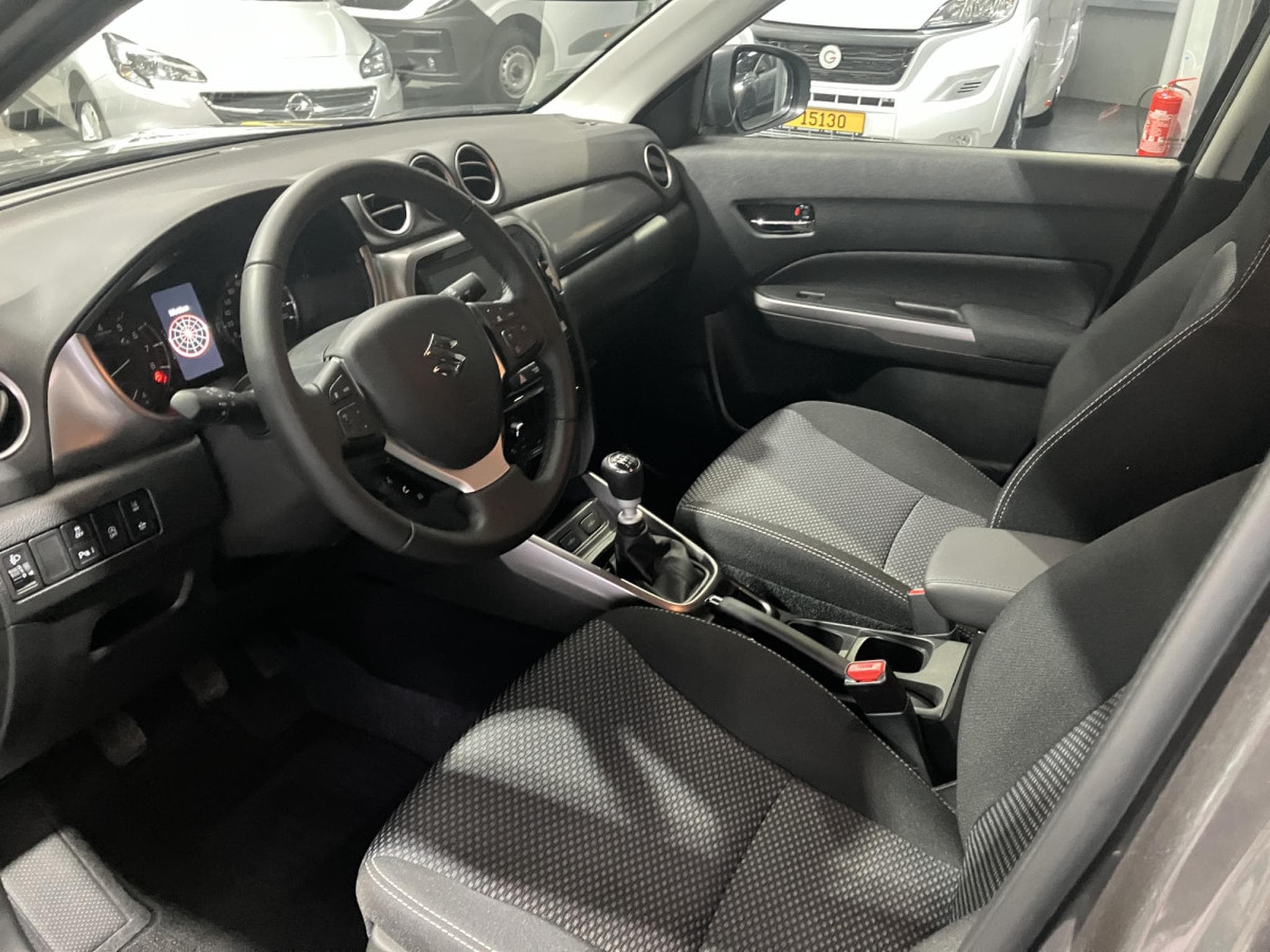 Suzuki Vitara 1.4 GL+ 2WD (2025) - Foto 11