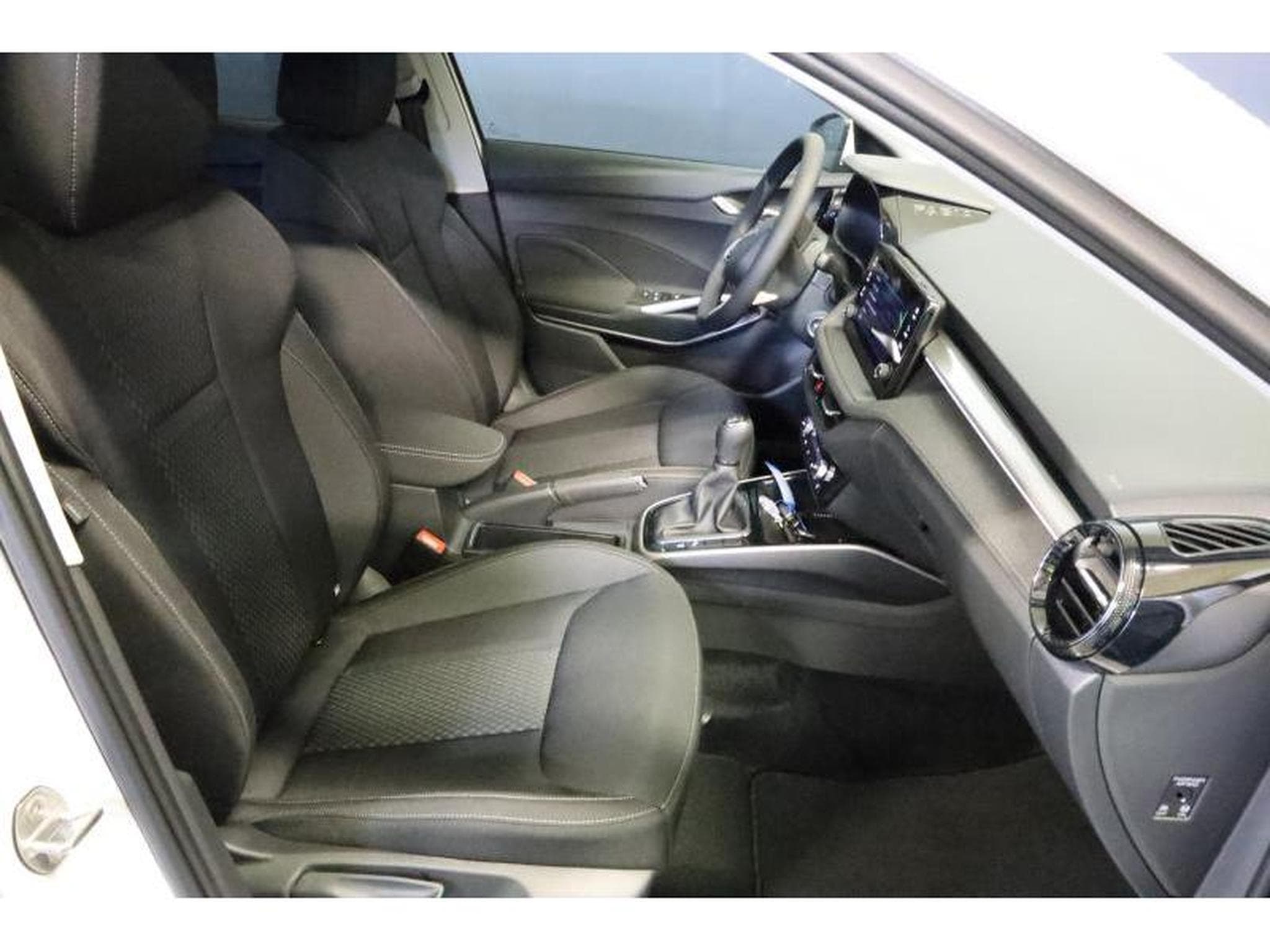 Skoda Fabia Selection (2025) - Photo 13