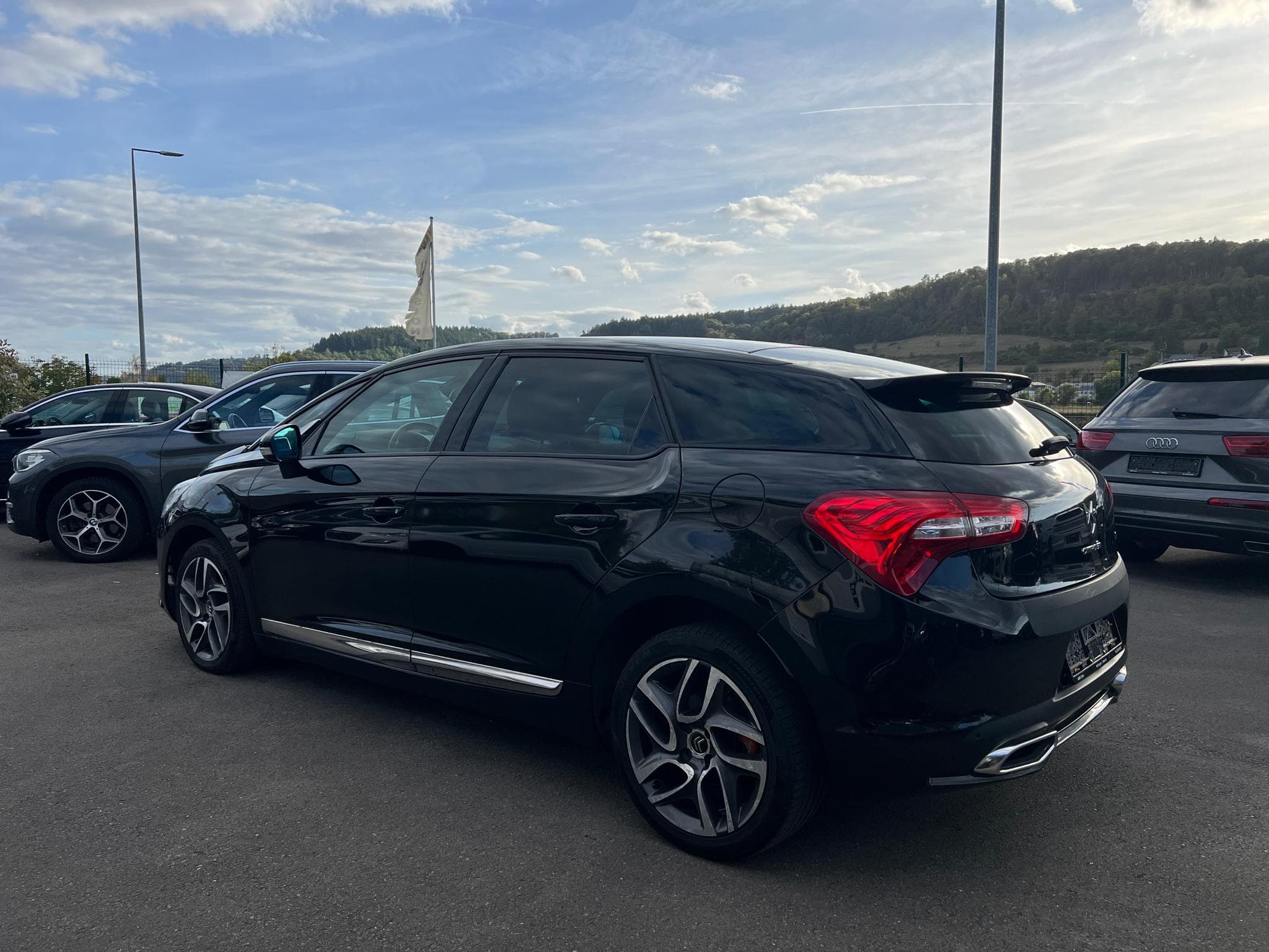 DS Automobiles DS5 1.6 THP 155CV Auto. Chic (2014) - Photo 2