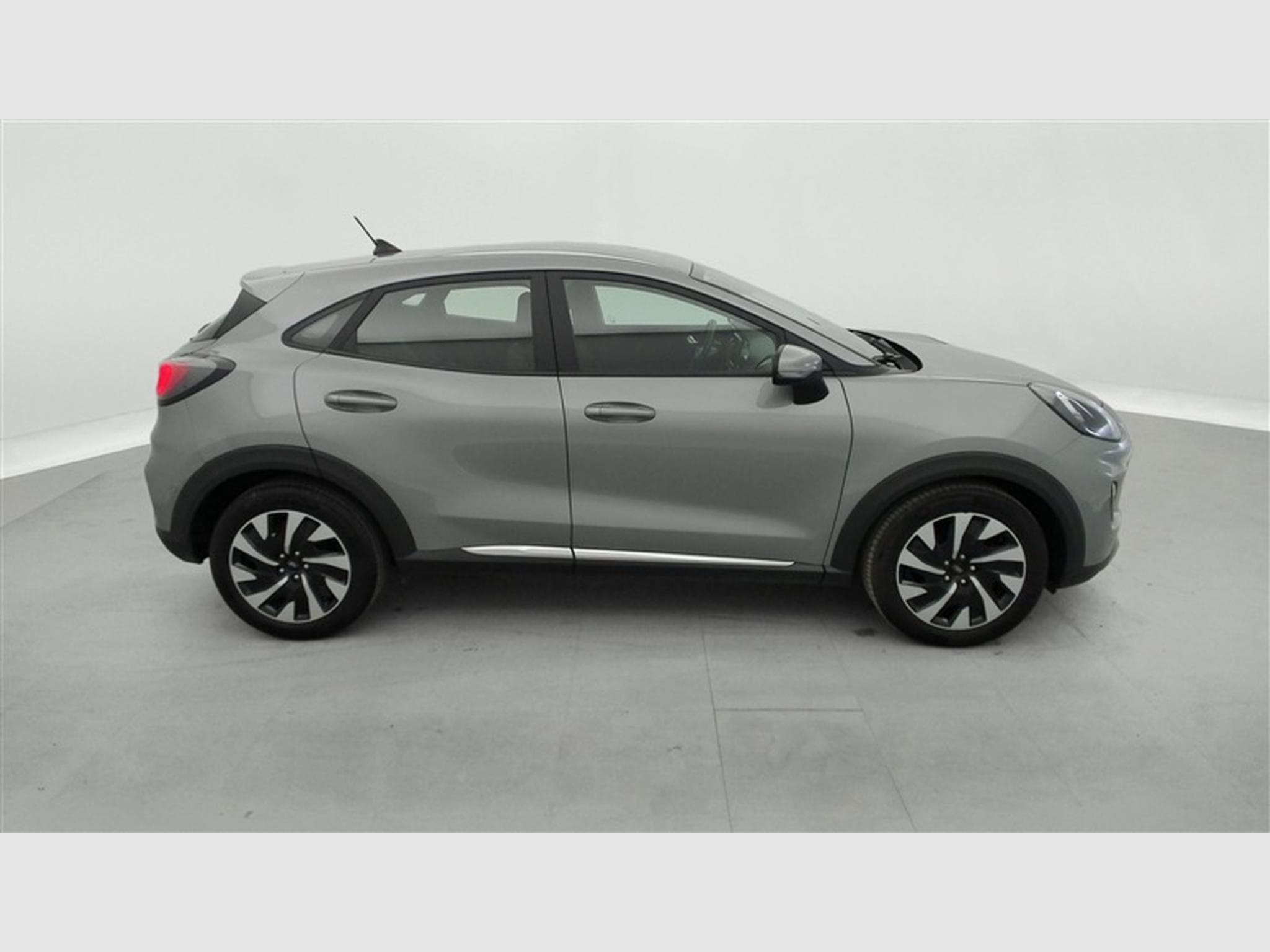 Ford Puma 1.0 EcoBoost AUT. MHEV Titanium NAVI / CARPLAY (2023) - Photo 24
