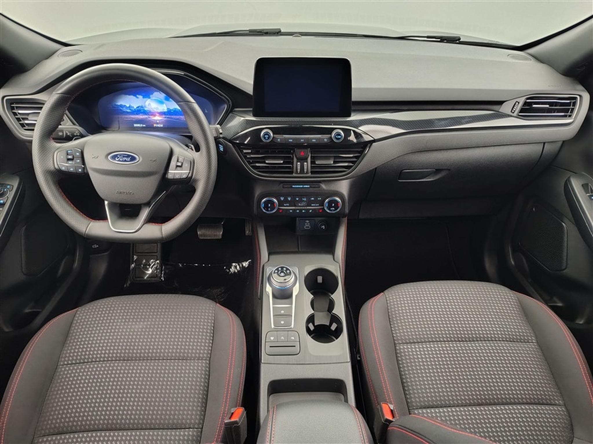 Ford Kuga 2.0 TDCi 120cv PowerShift ST-Line NAVI / FULL LED / CAMERA (2024) - Photo 8