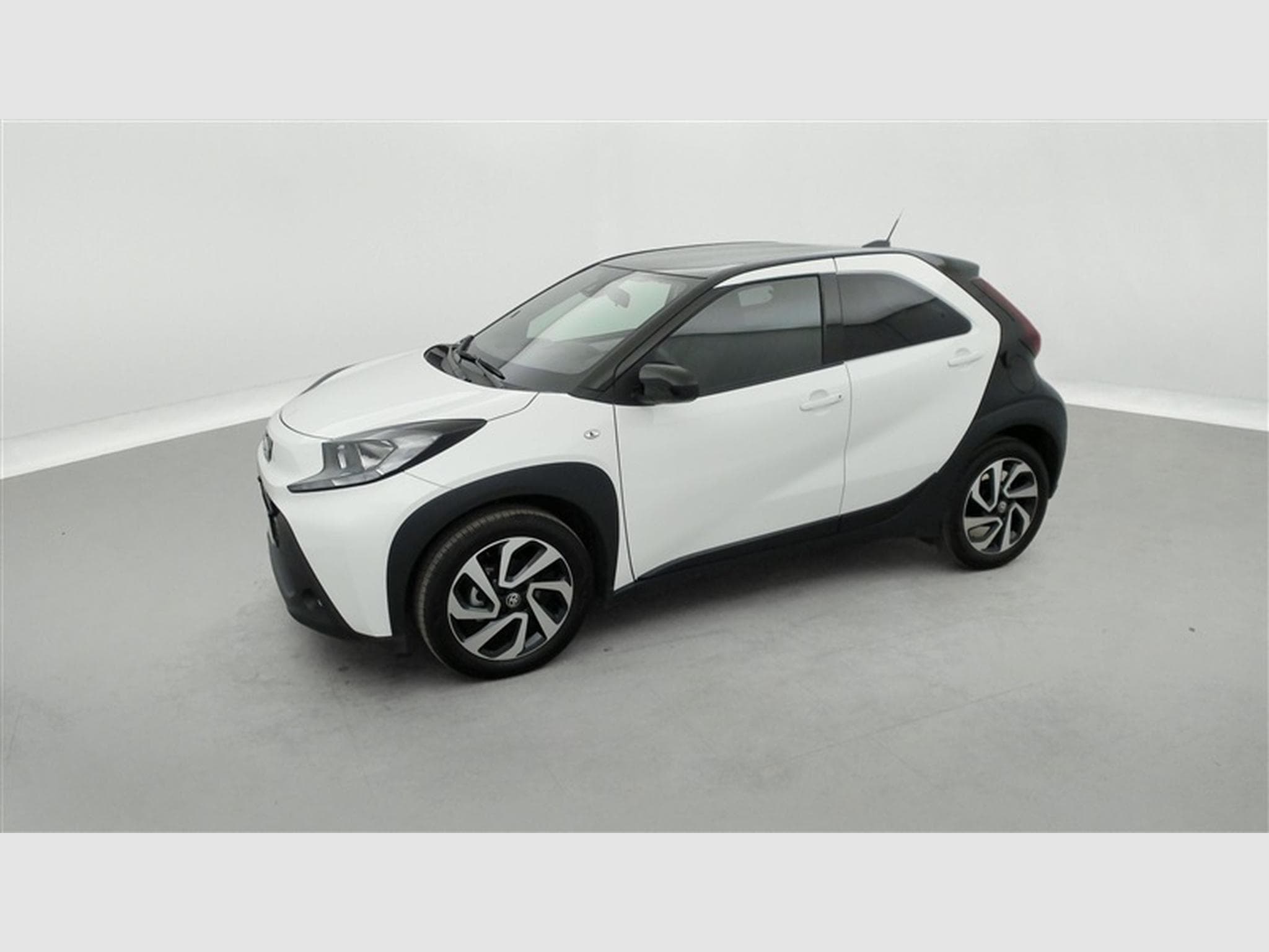 Toyota Aygo 1.0i VVT-i X pulse (2025) - Photo 21