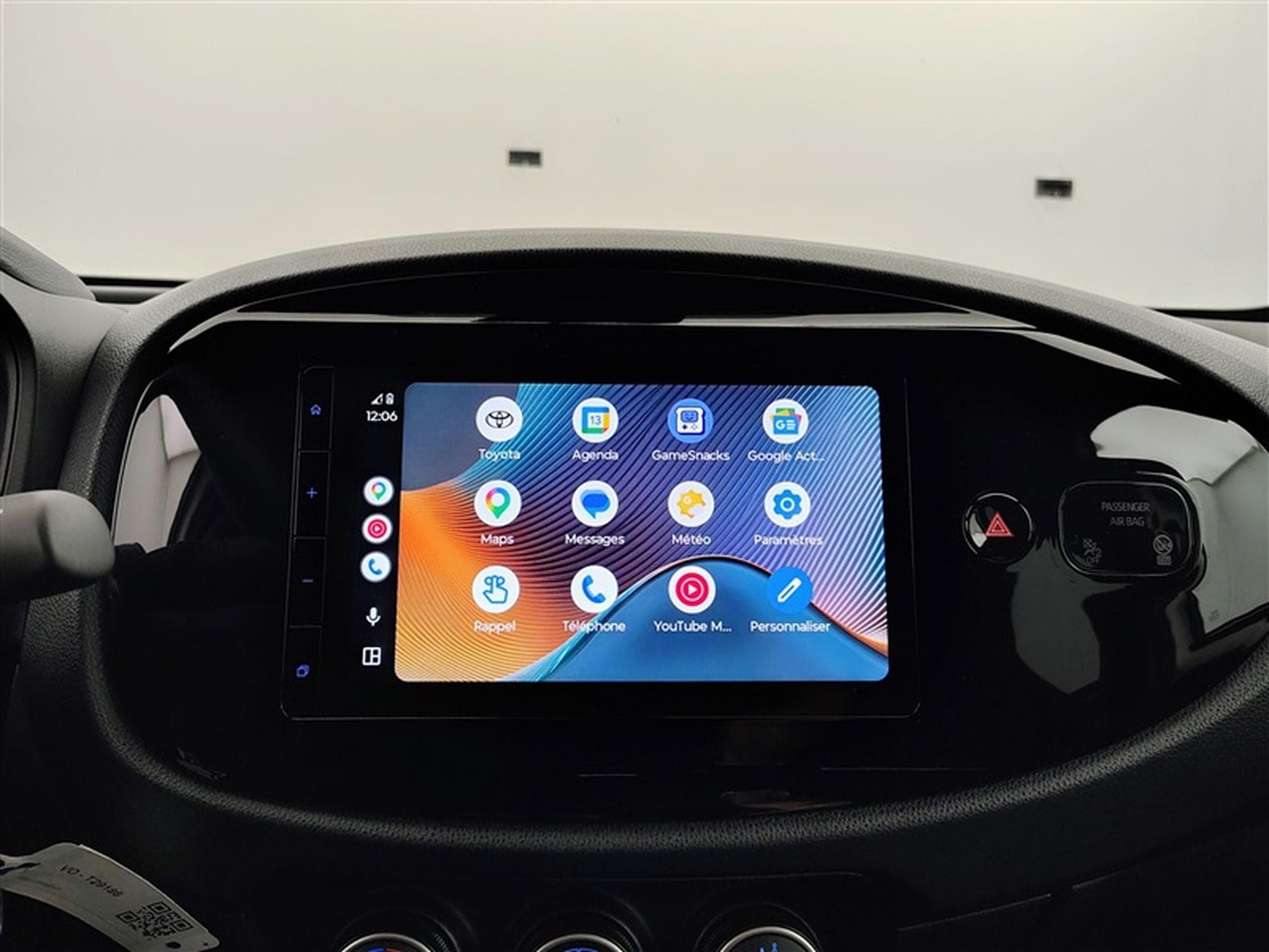 Toyota Aygo 1.0i VVT-i X pulse (2025) - Photo 20