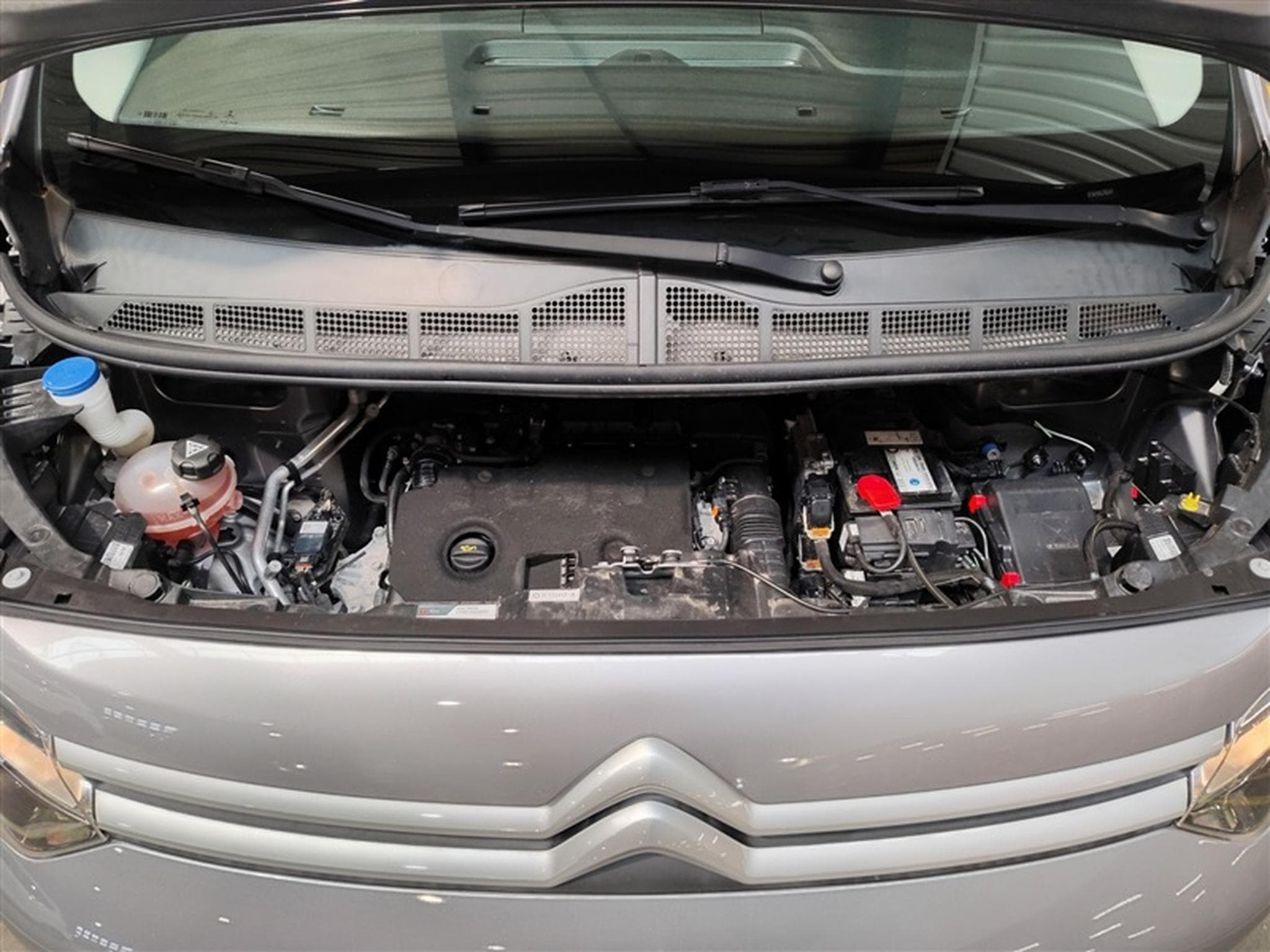 Citroën Jumpy 1.5 BlueHDi XL Comfort 9 Pl  Navi / PDC (2021) - Photo 18