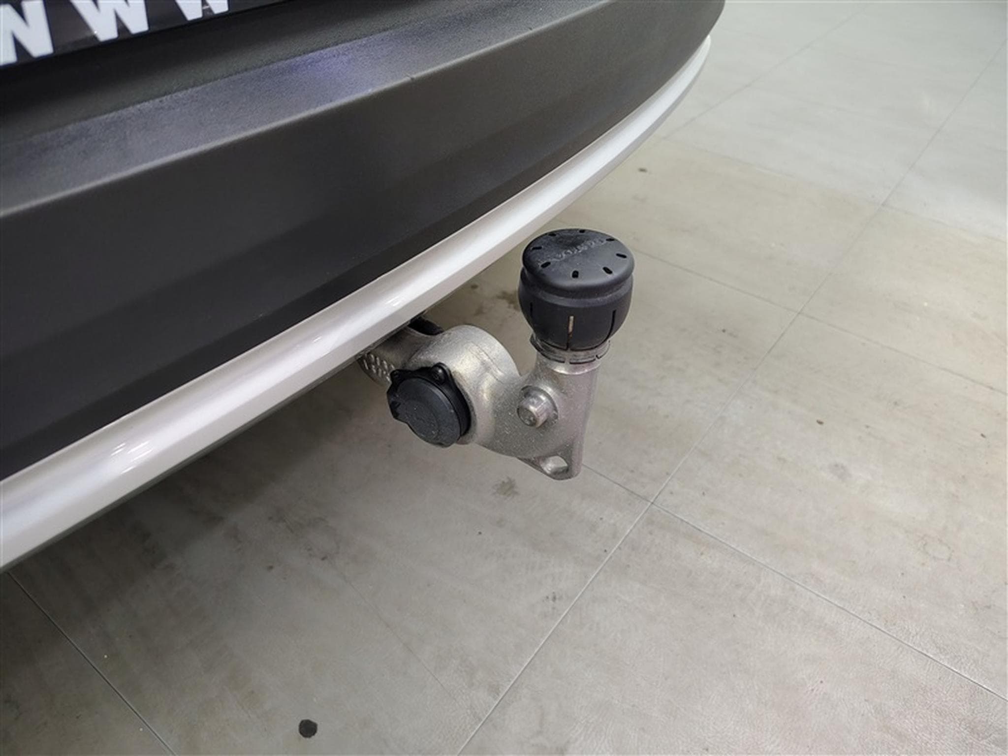 Volvo XC40 1.5 T2 Core Geartronic NAVI/FULL LED/JA17/PDC (2024) - Photo 20
