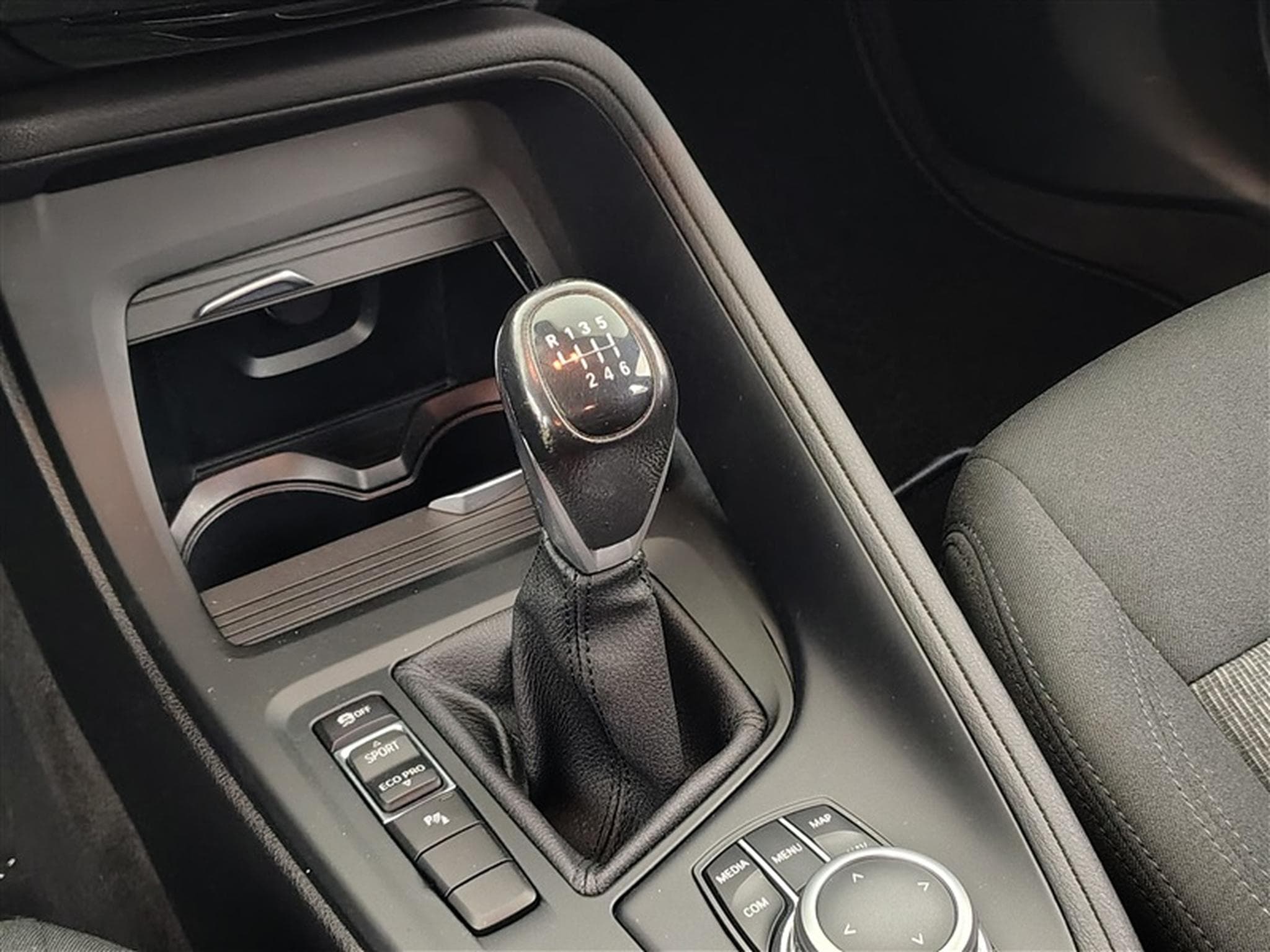 BMW X1 1.5 d sDrive16  Navi Pro / PDC av+ar (2021) - Photo 12
