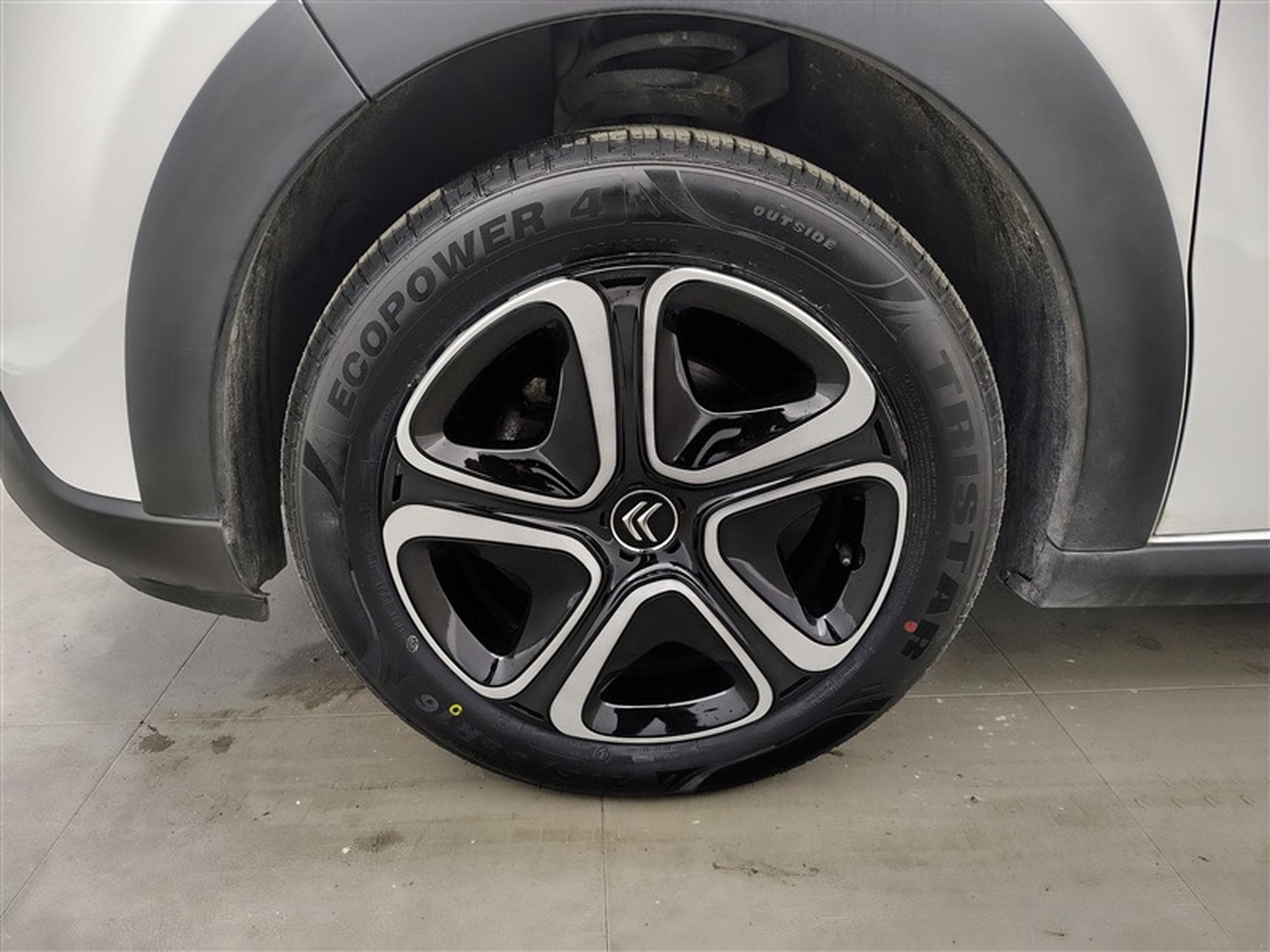 Citroen C3 1.2i PureTech Feel (2022) - Photo 6